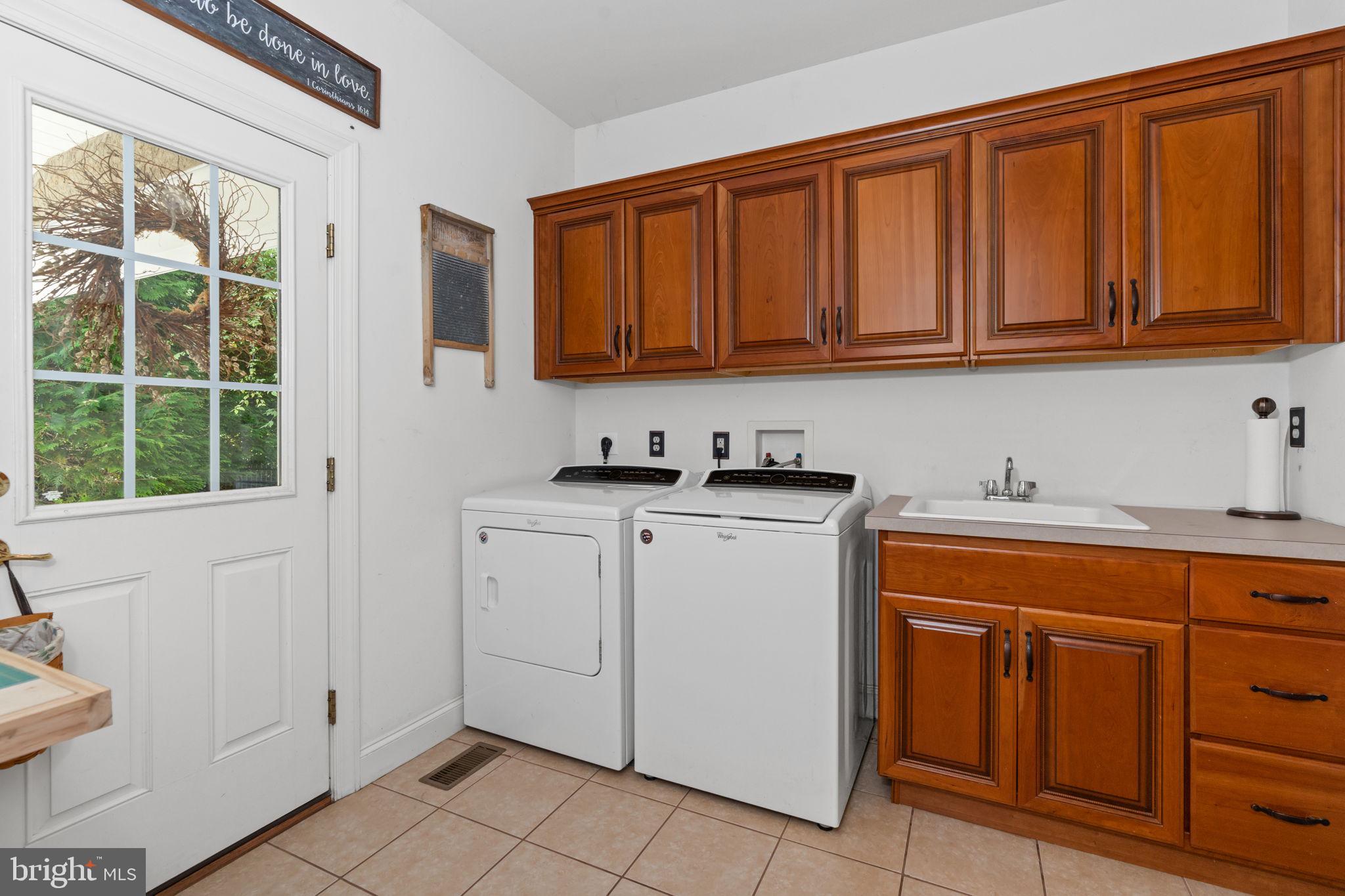 CARLTON NORTH GATE - Residential