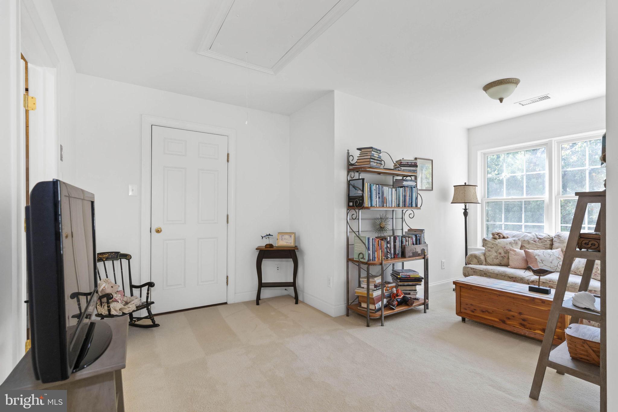 CARLTON NORTH GATE - Residential