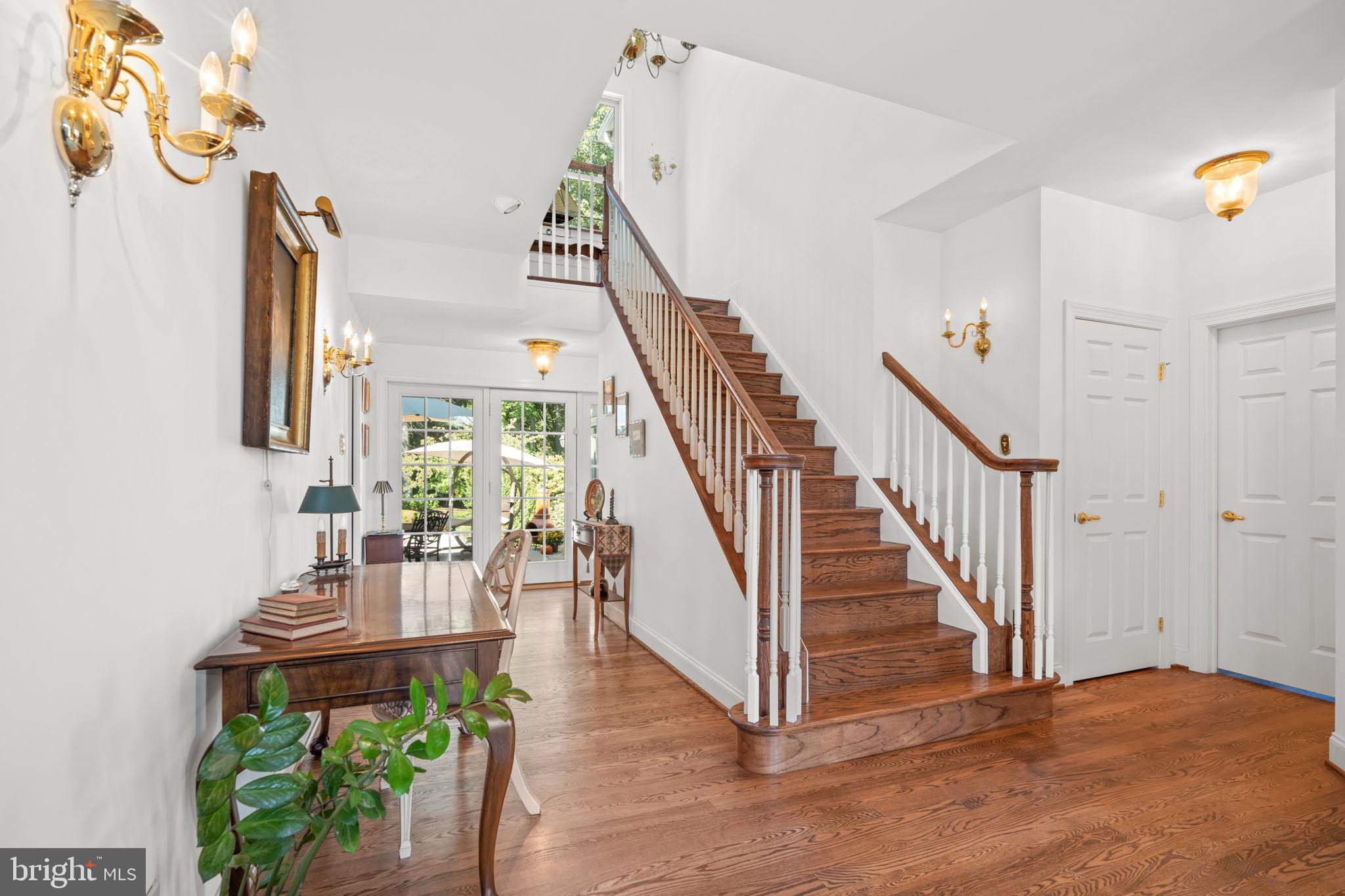 CARLTON NORTH GATE - Residential