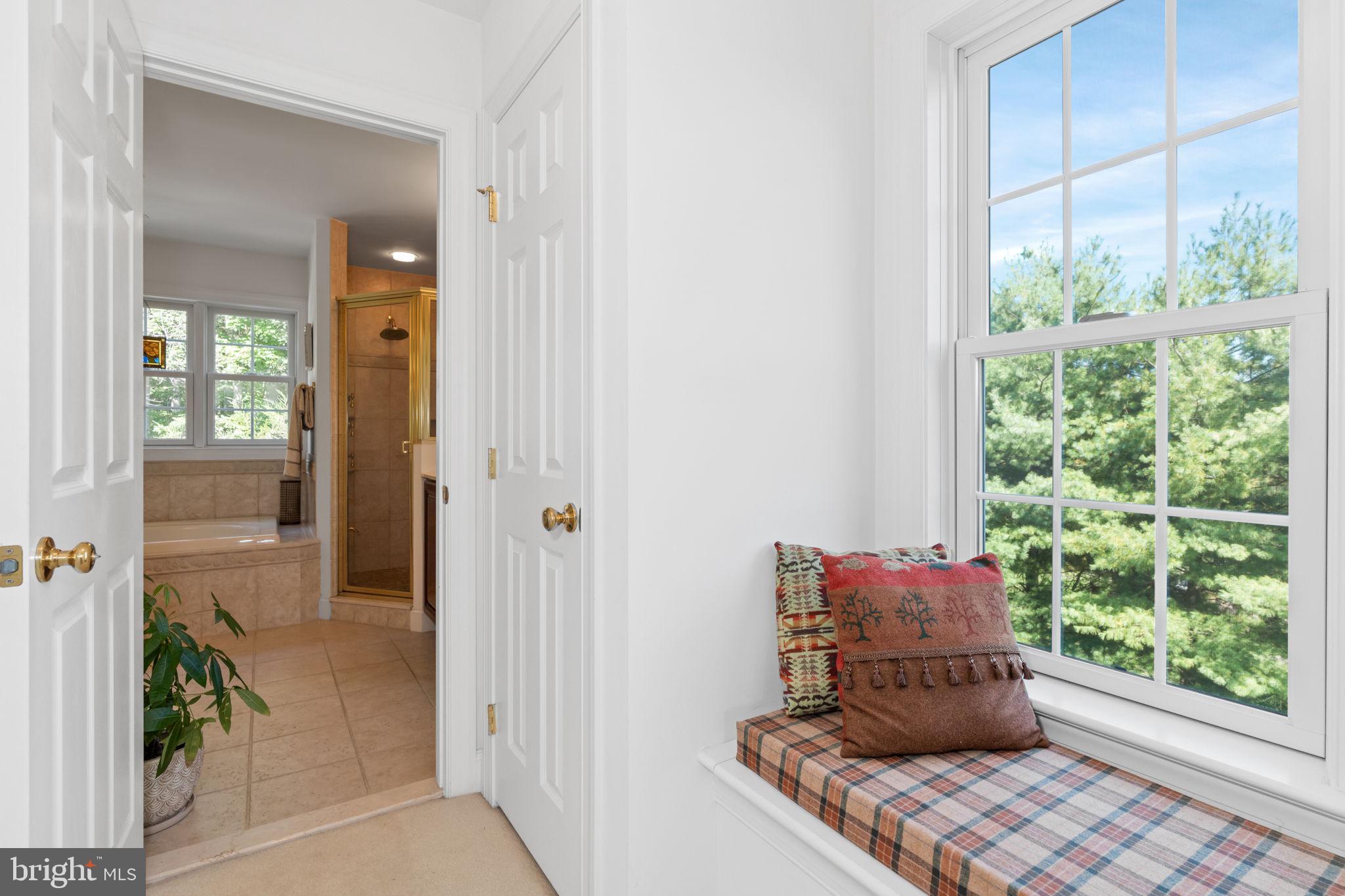 CARLTON NORTH GATE - Residential