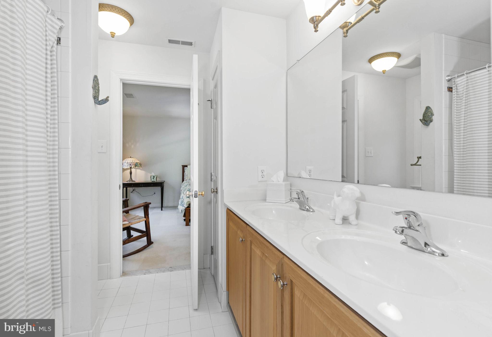 CARLTON NORTH GATE - Residential