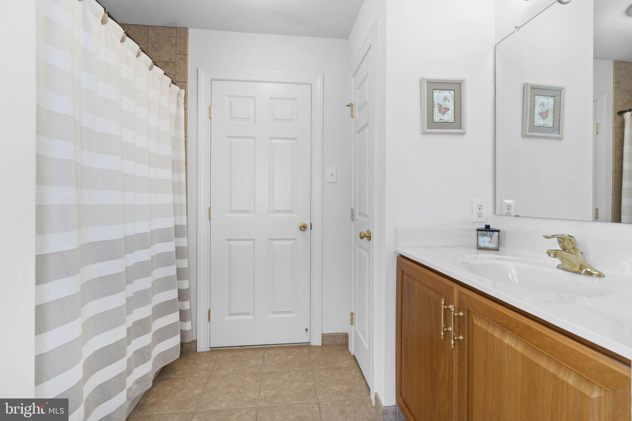 CARLTON NORTH GATE - Residential