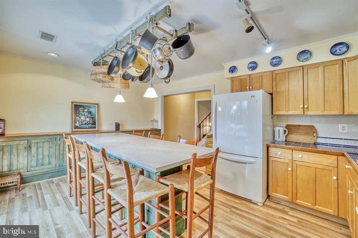 WAVERLY - Residential