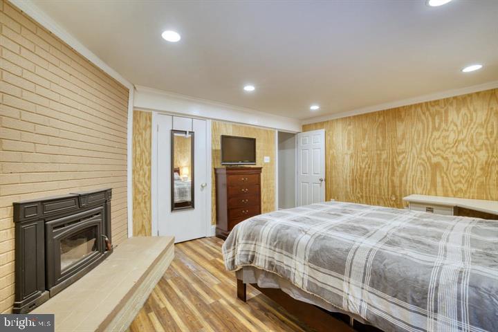 WAVERLY - Residential