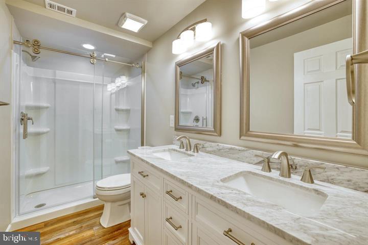 WAVERLY - Residential