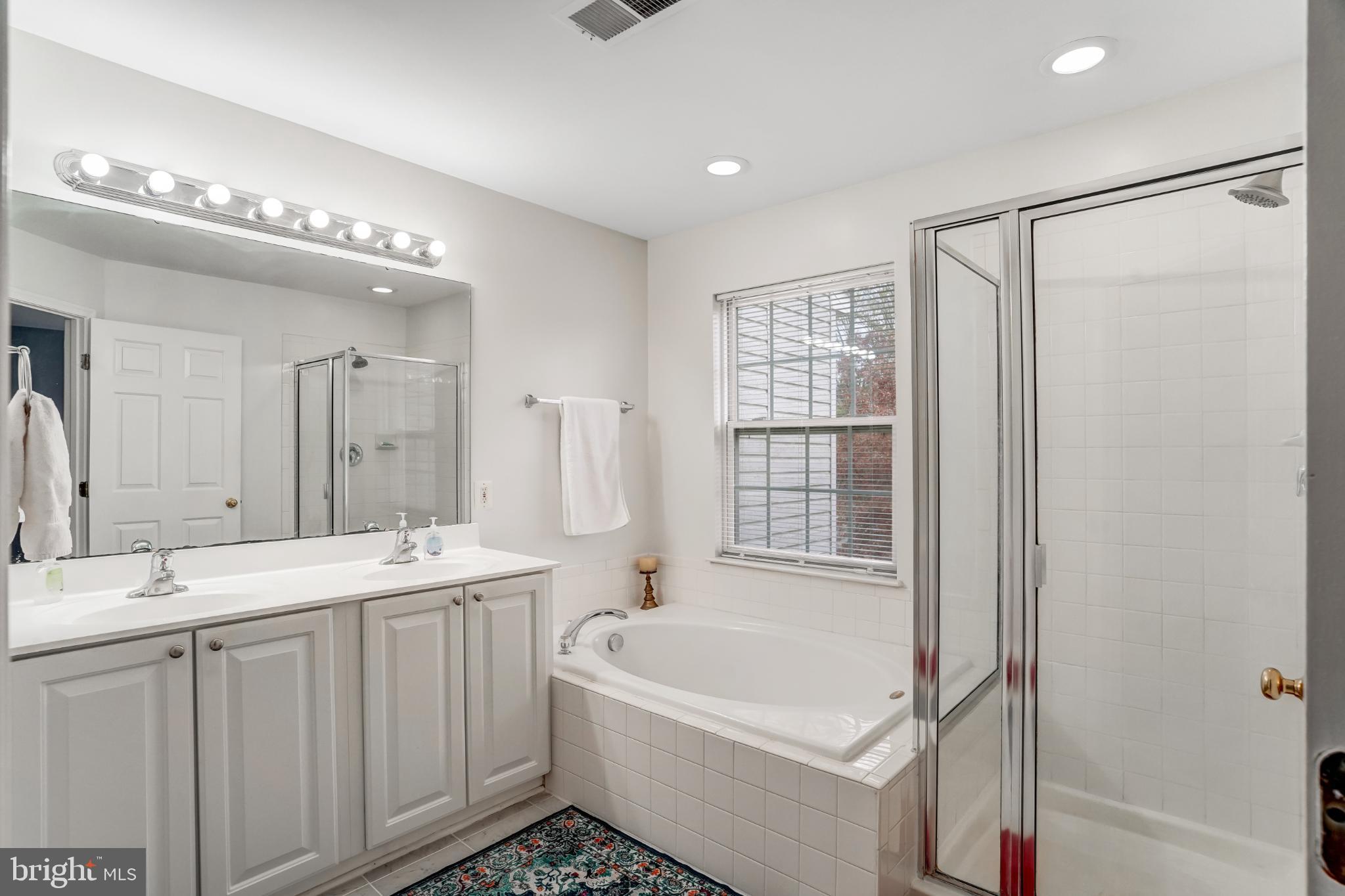 SOMERSET - Residential