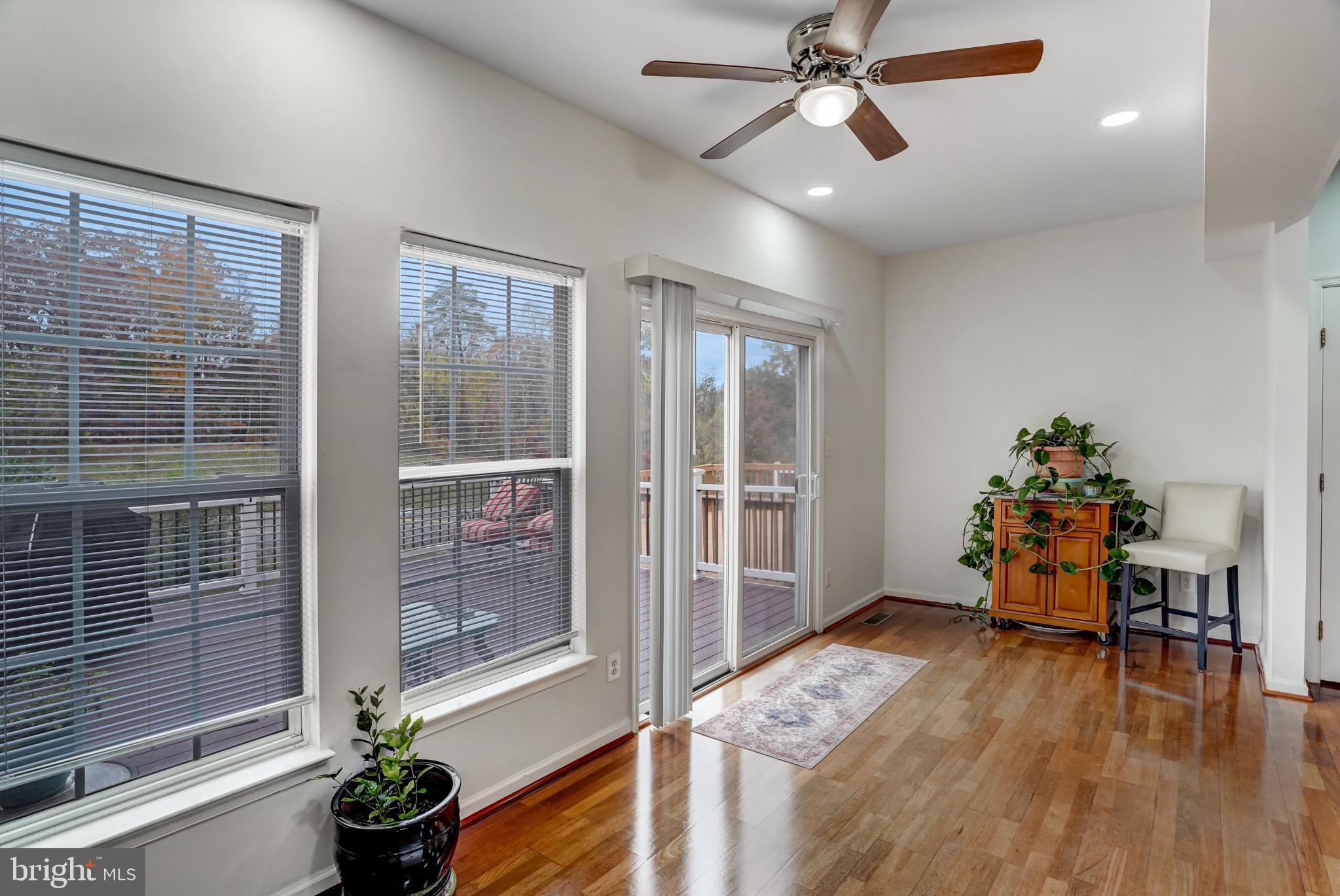 SOMERSET - Residential