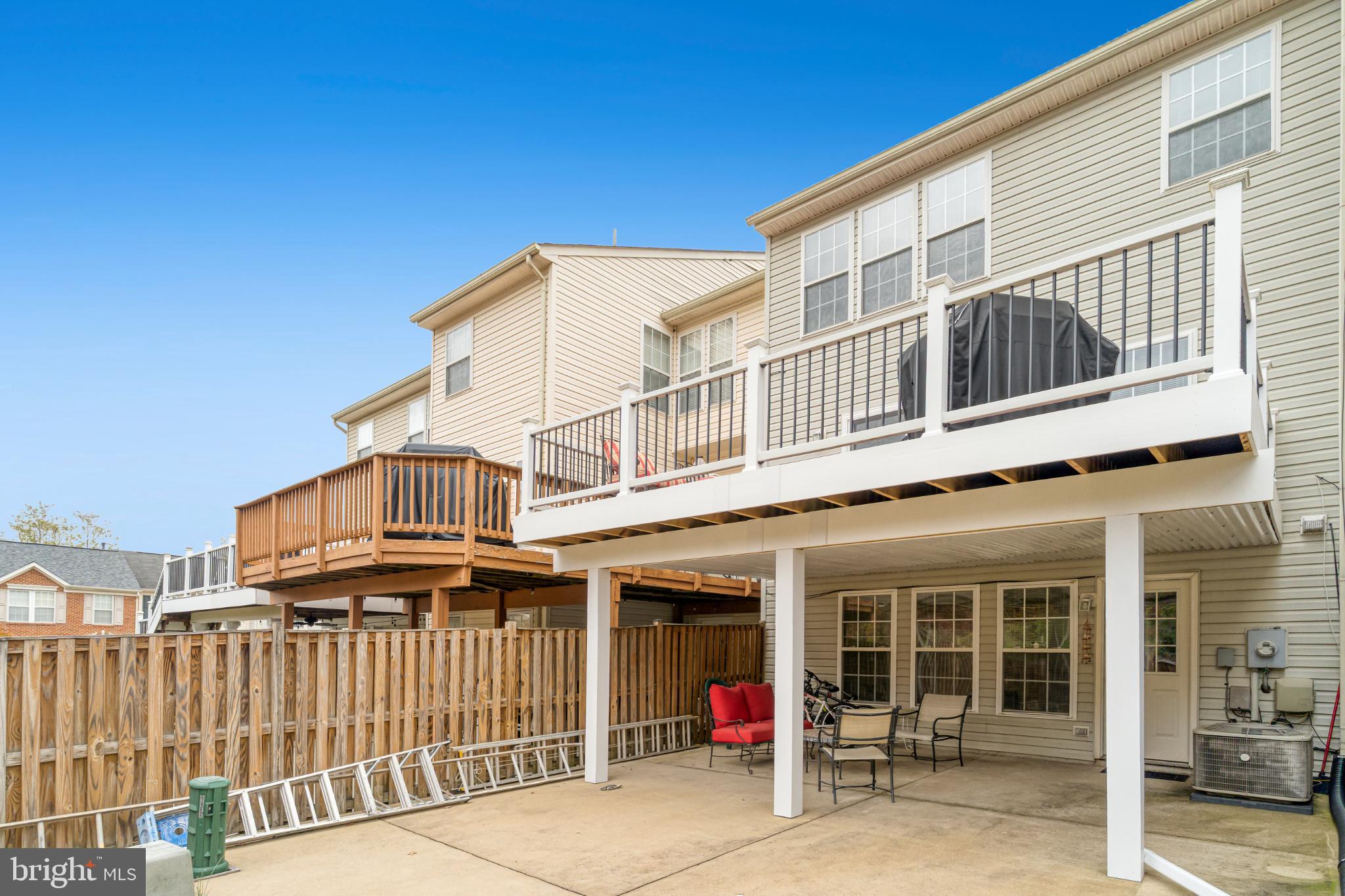 SOMERSET - Residential