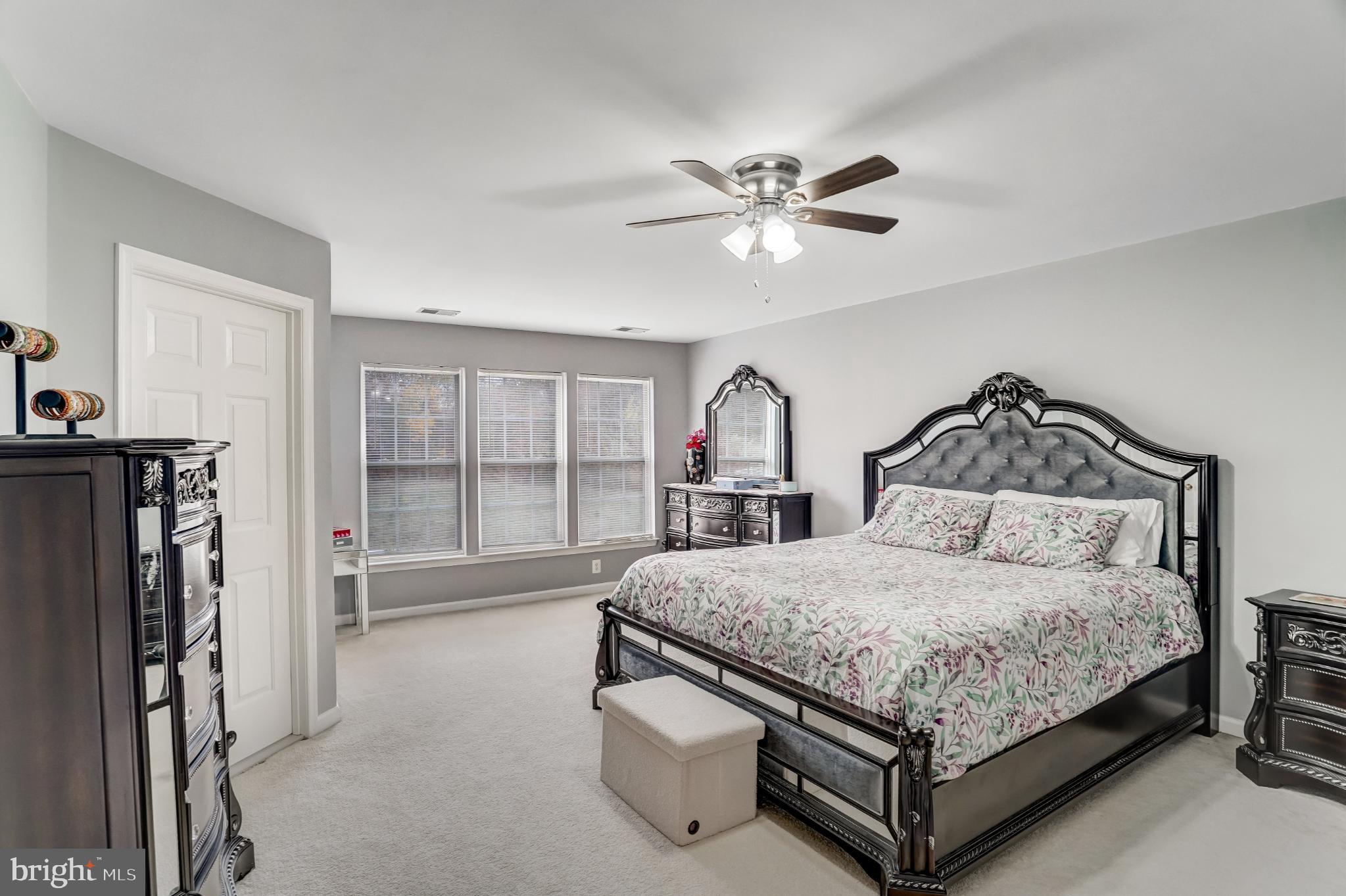 SOMERSET - Residential