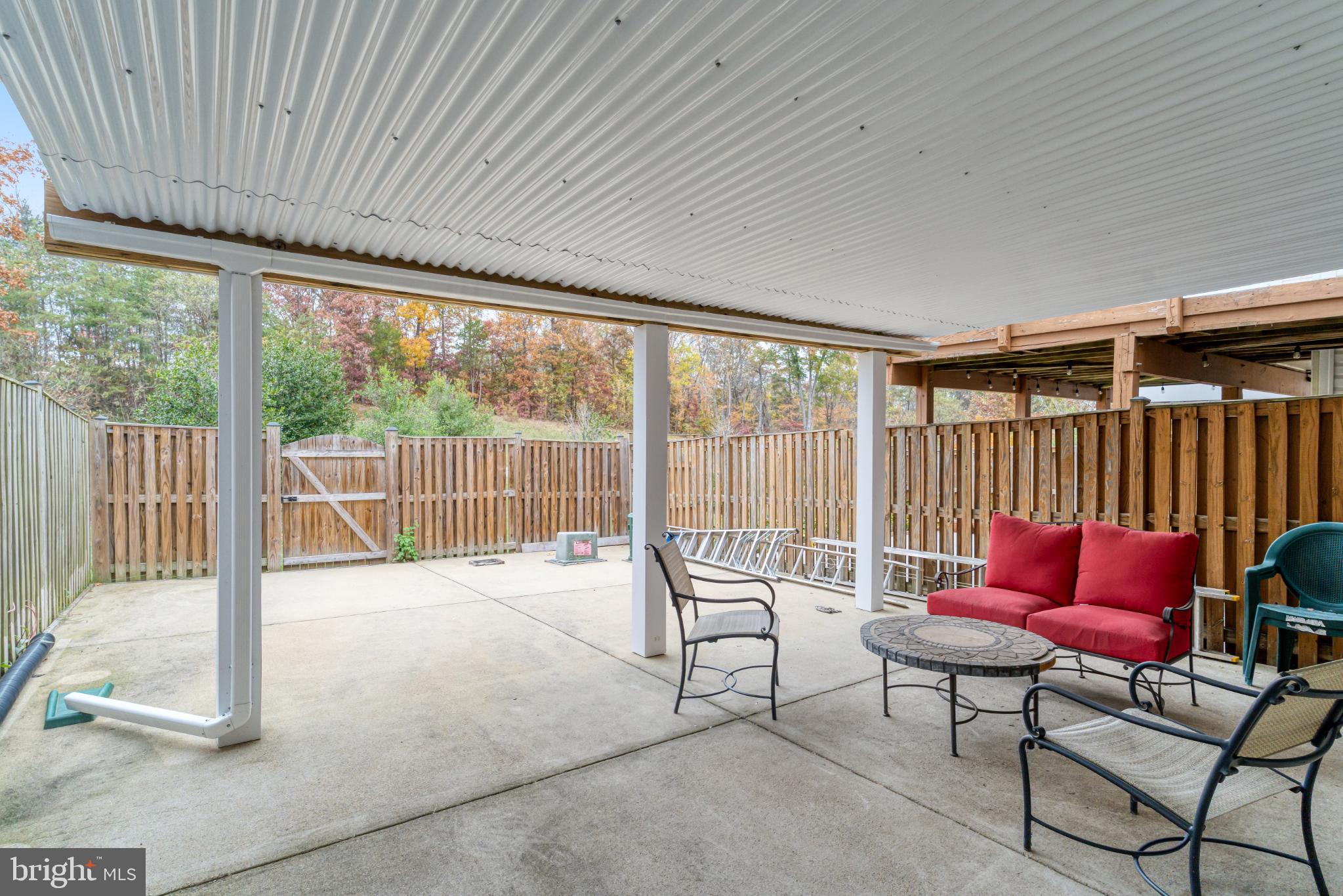 SOMERSET - Residential