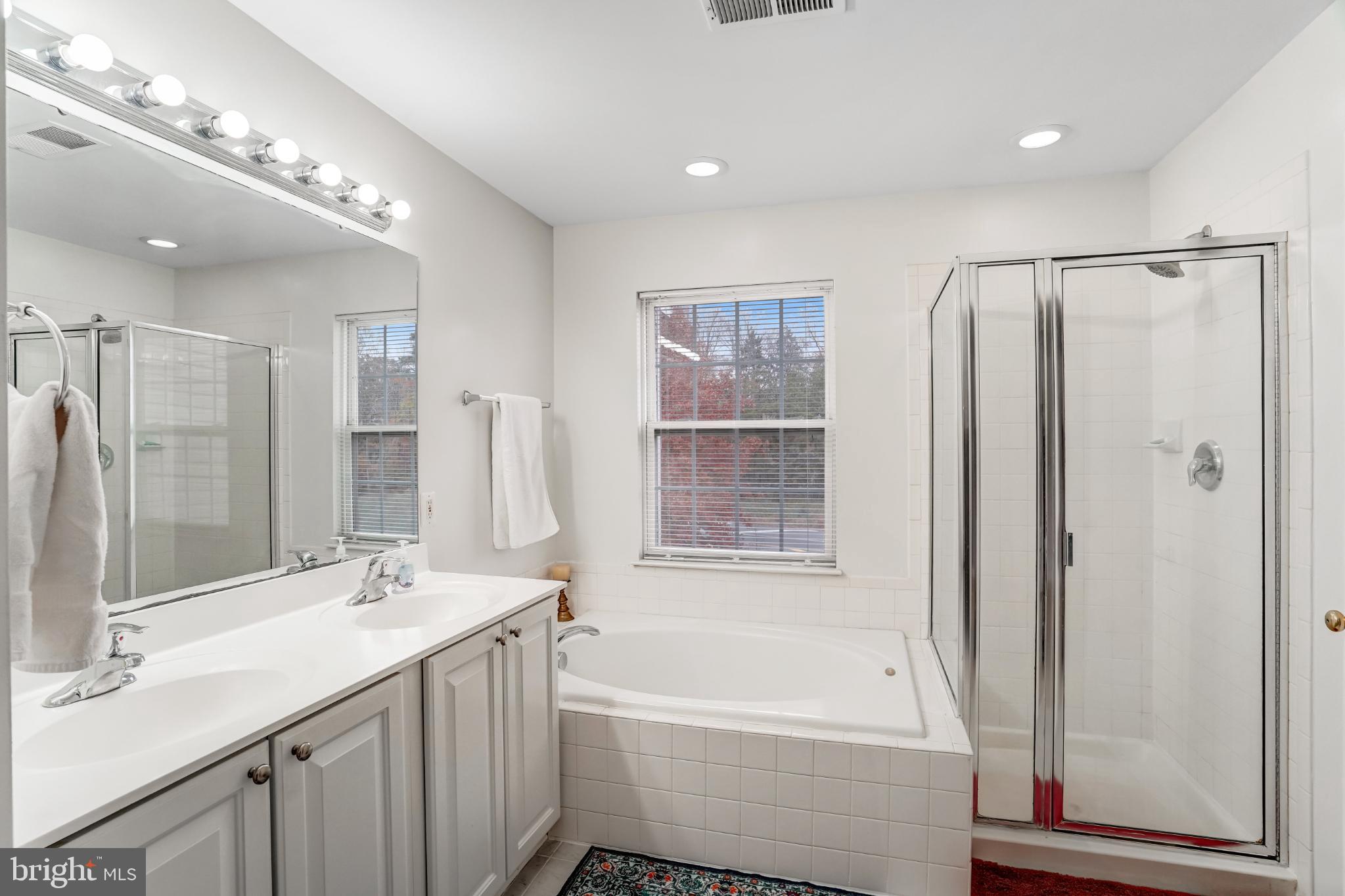 SOMERSET - Residential