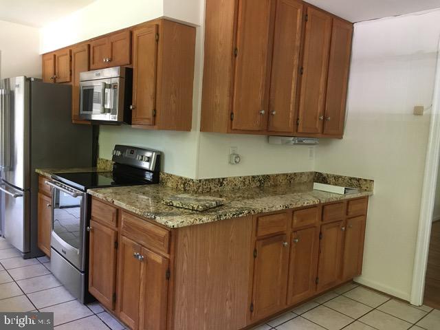 TUSCULUM - Residential Lease