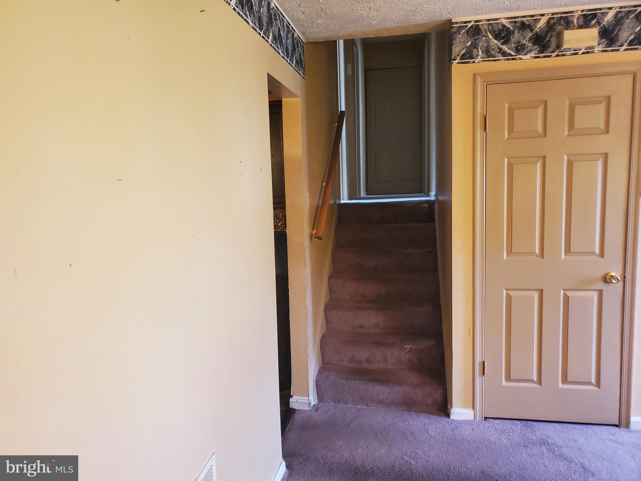 WHITE OAK VILLAGE - Residential