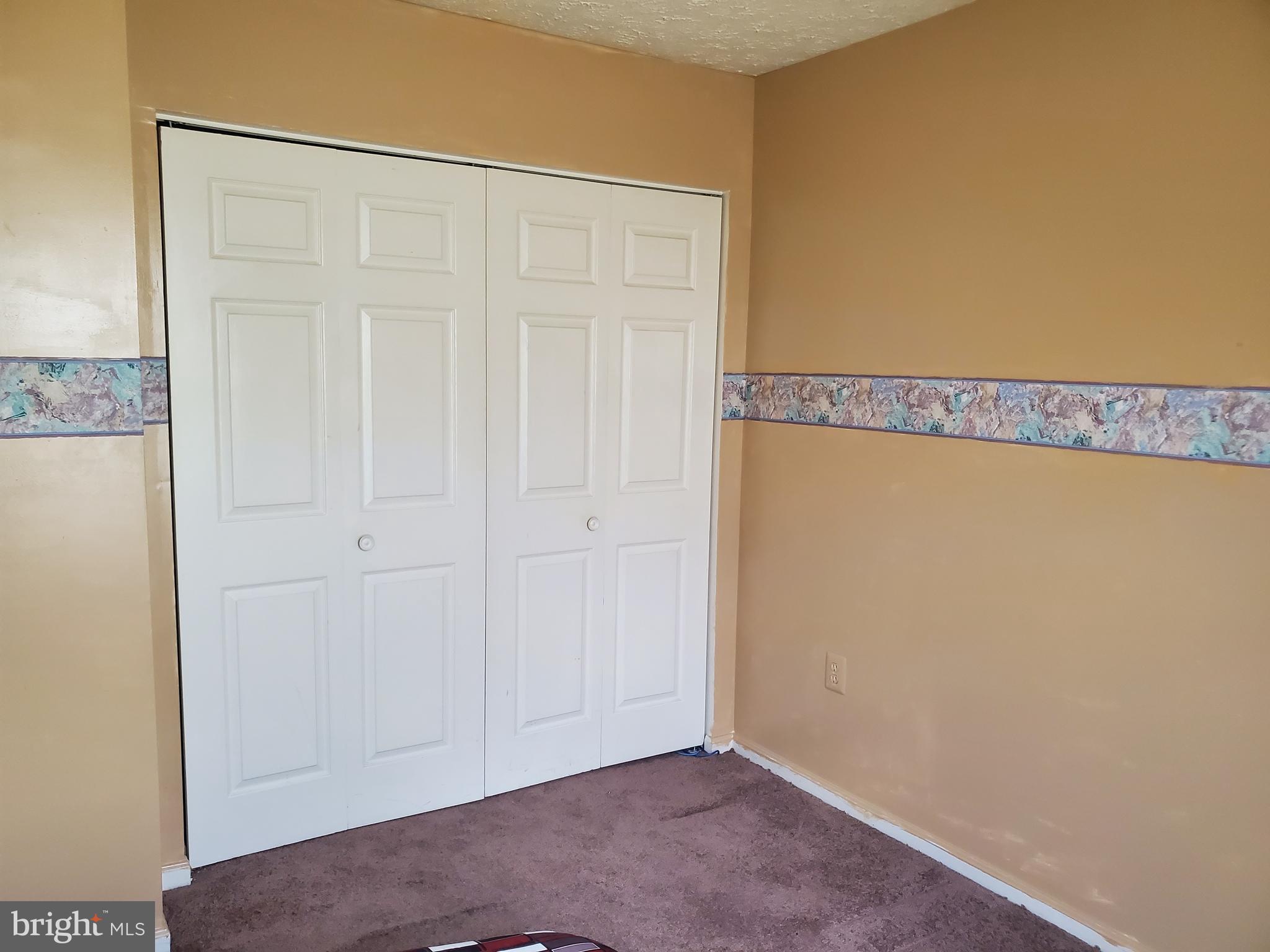 WHITE OAK VILLAGE - Residential