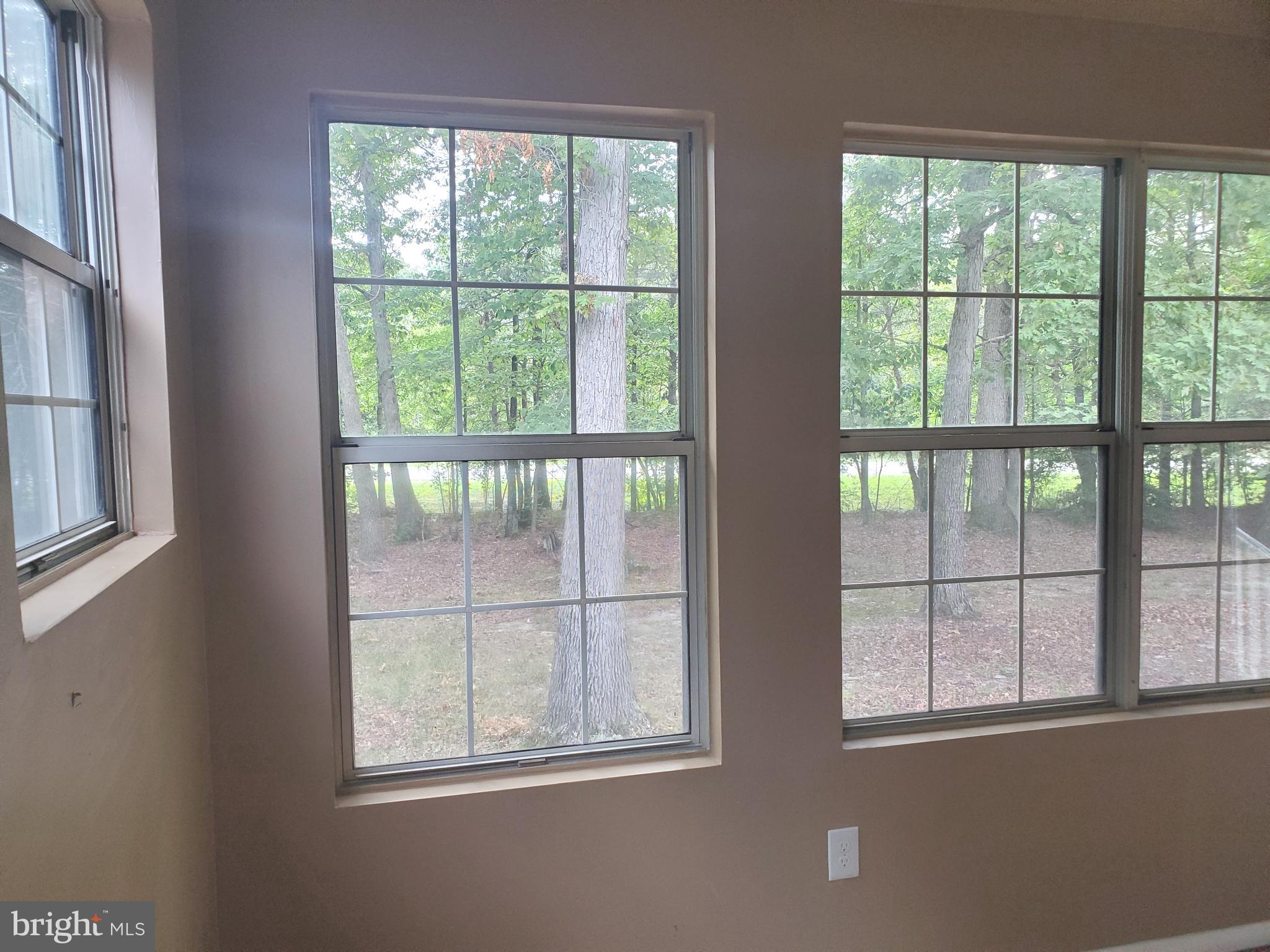 WHITE OAK VILLAGE - Residential