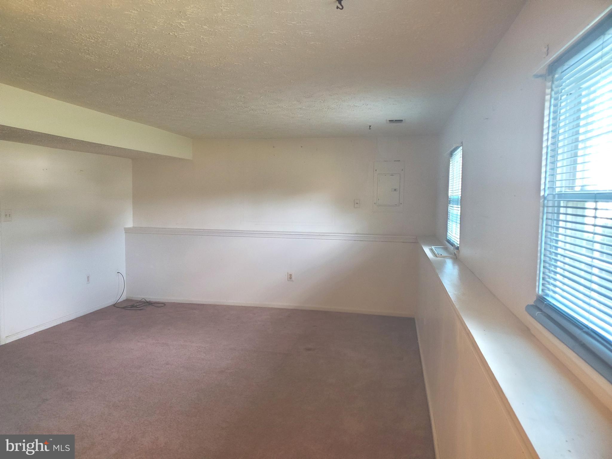 WHITE OAK VILLAGE - Residential