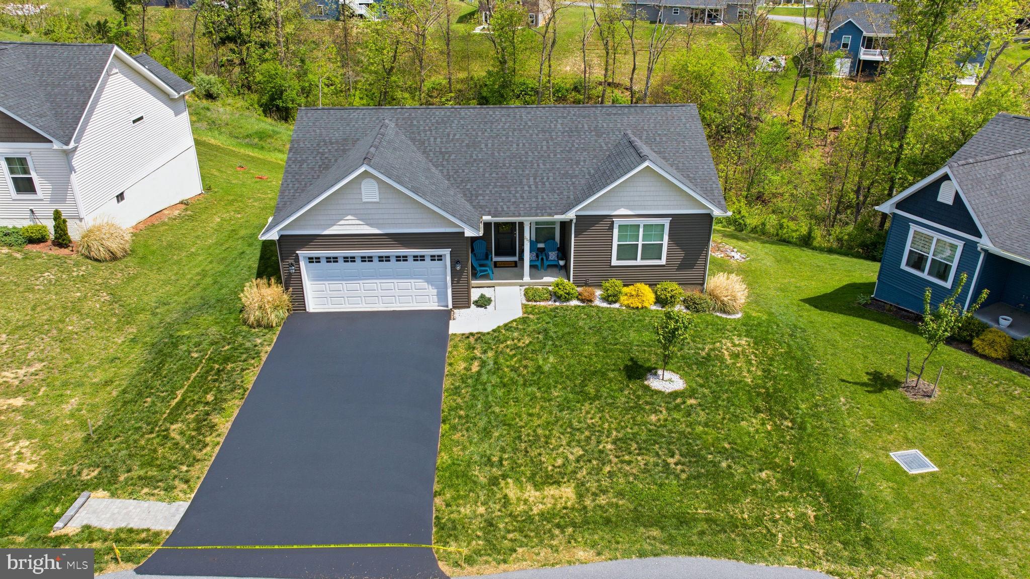 BRIDLE CREEK - Residential