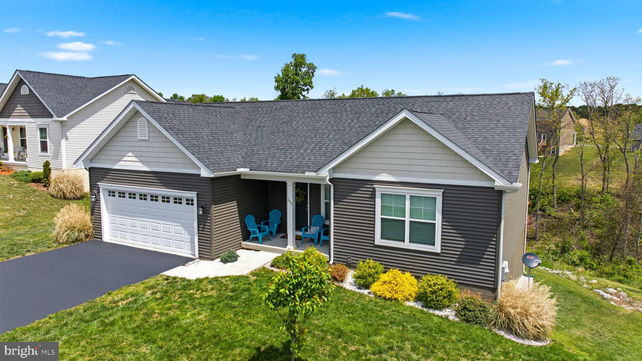 BRIDLE CREEK - Residential