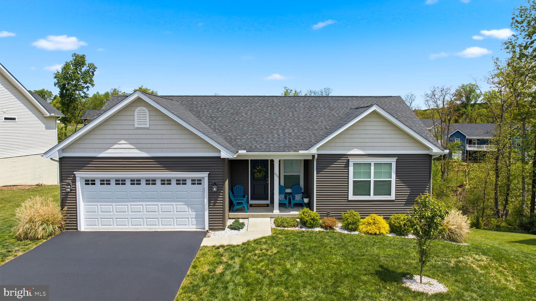BRIDLE CREEK - Residential