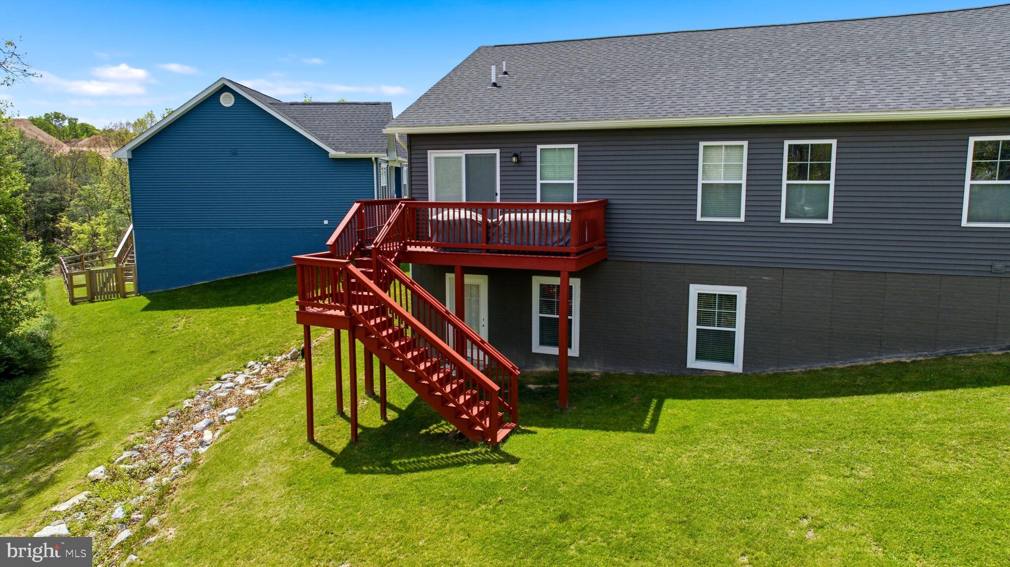 BRIDLE CREEK - Residential