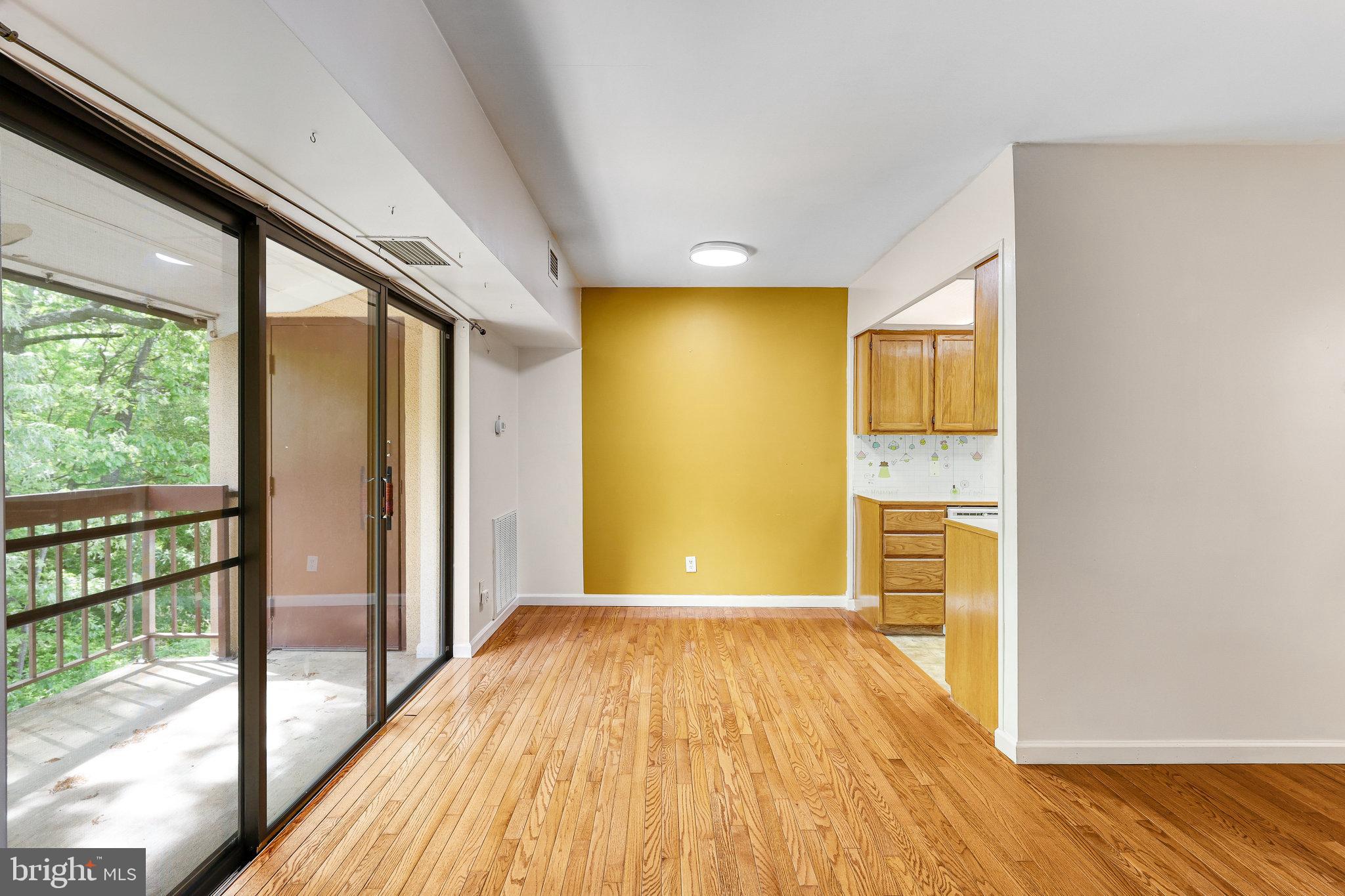 SHADOWOOD - Residential Lease