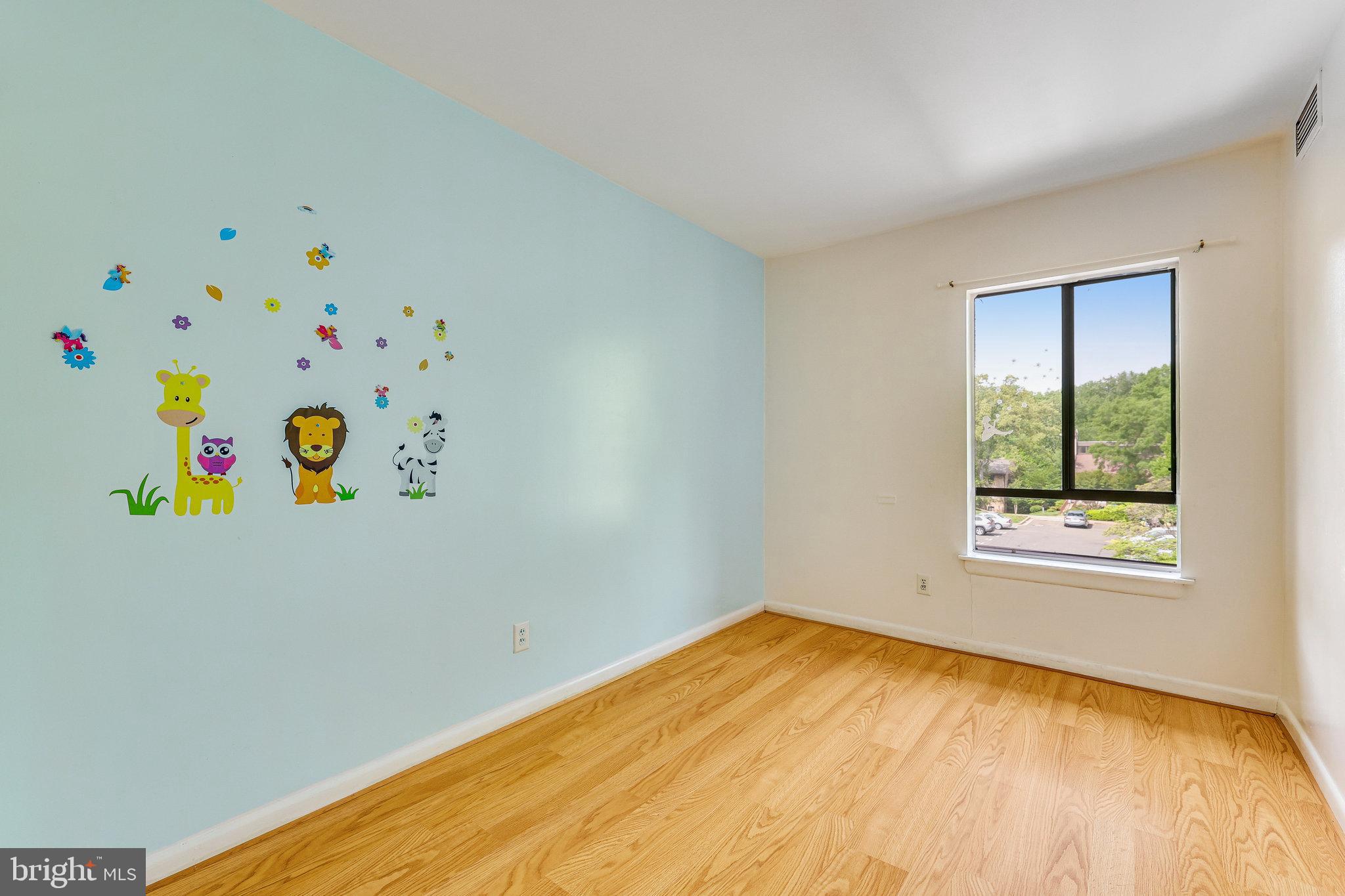 SHADOWOOD - Residential Lease