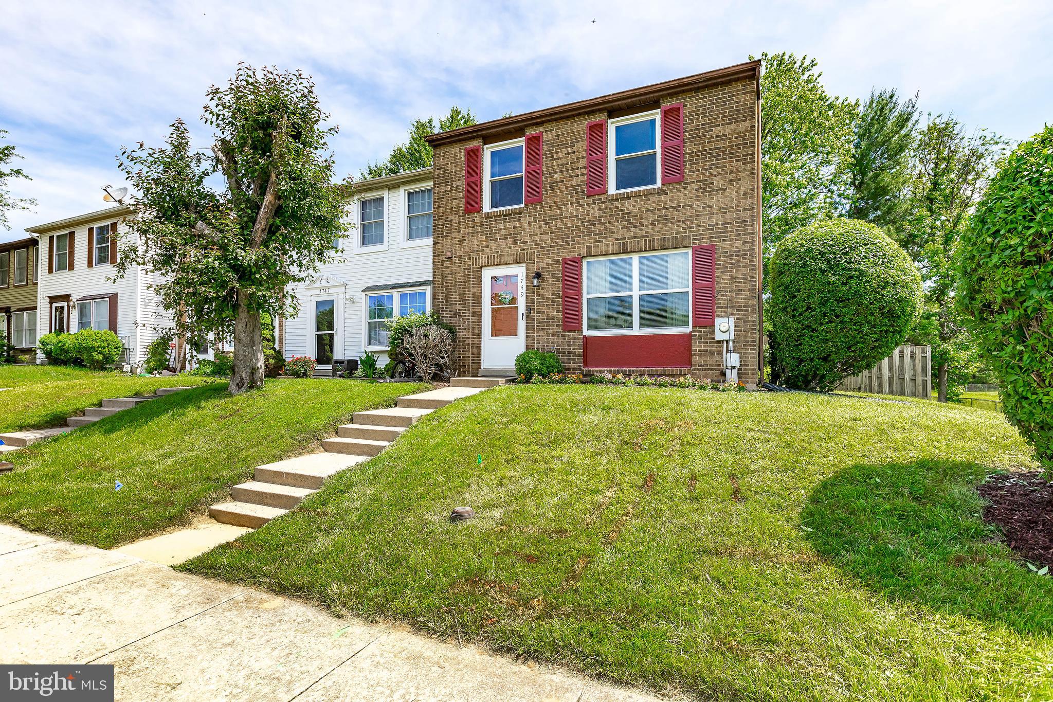 AMBER MEADOWS - Residential