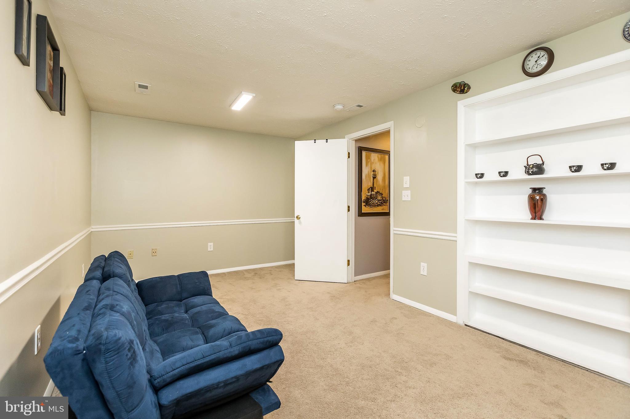 AMBER MEADOWS - Residential