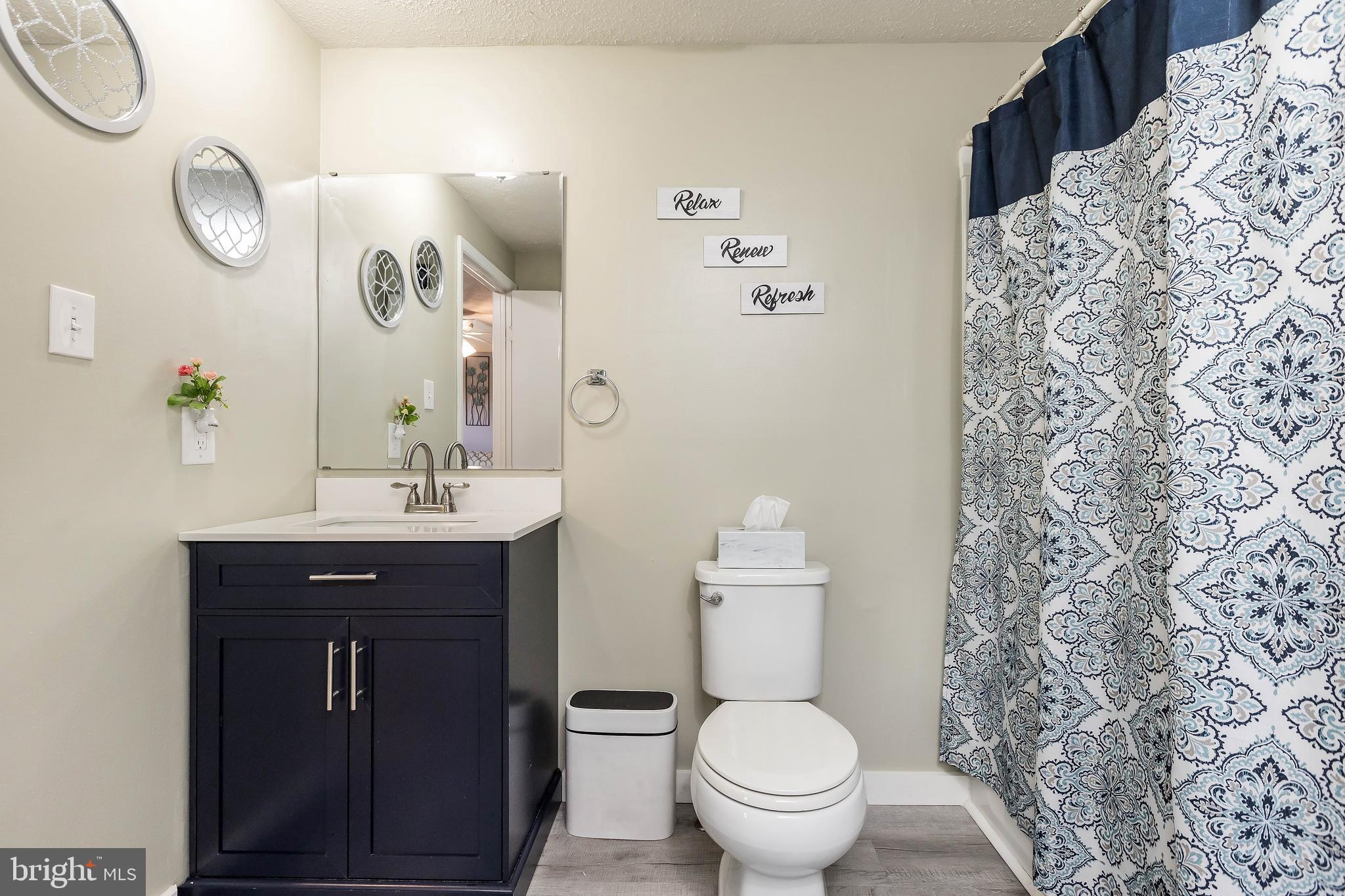 AMBER MEADOWS - Residential