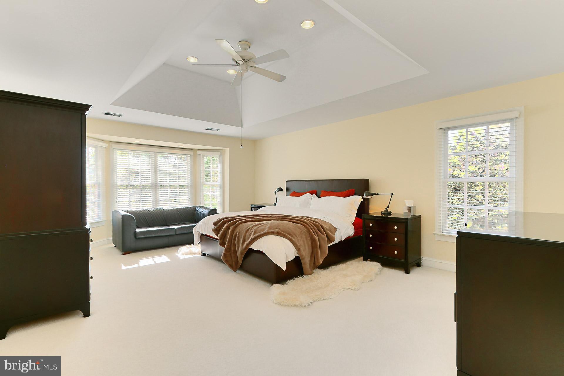 PLEASANT RIDGE - Residential