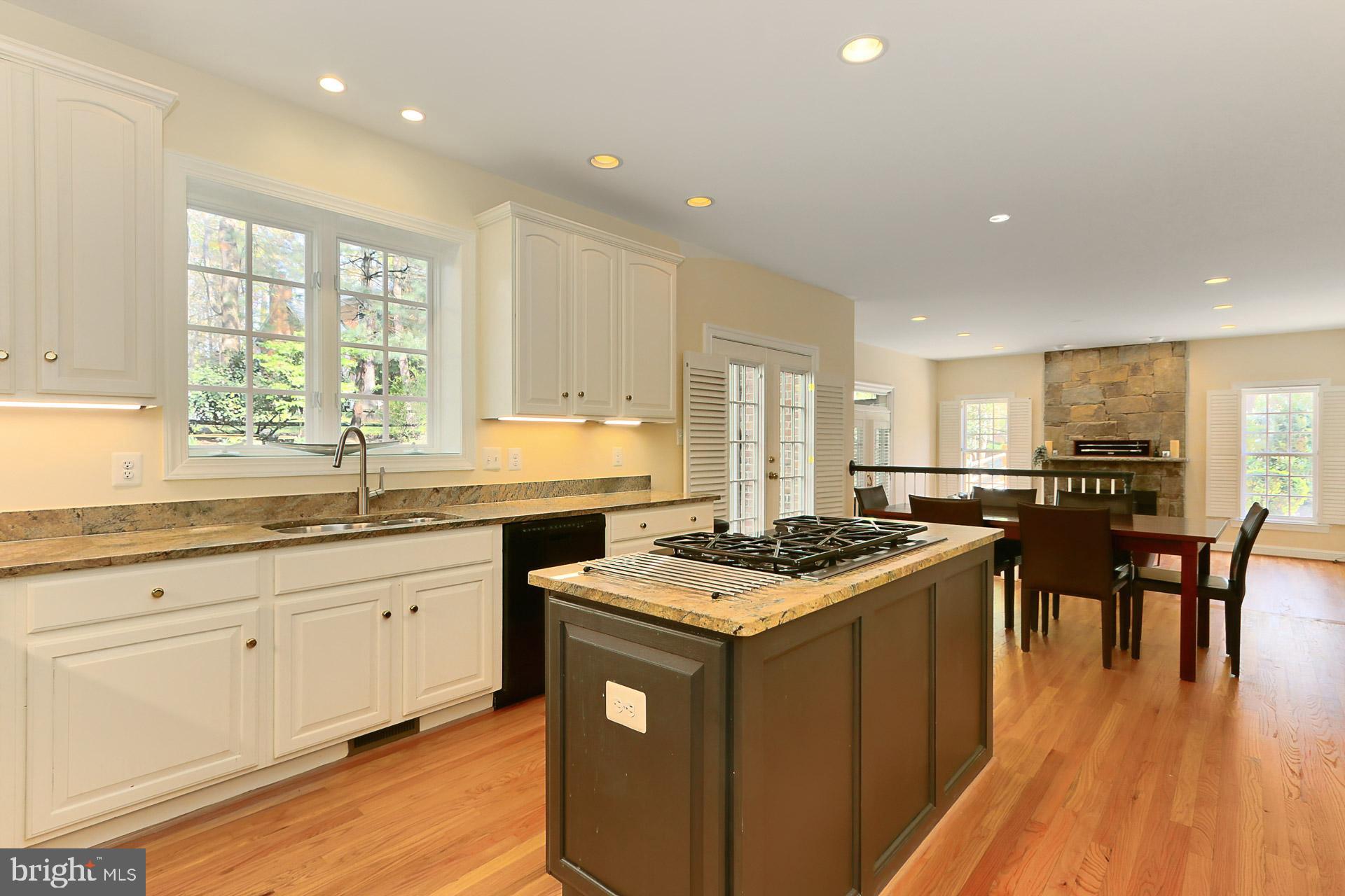 PLEASANT RIDGE - Residential