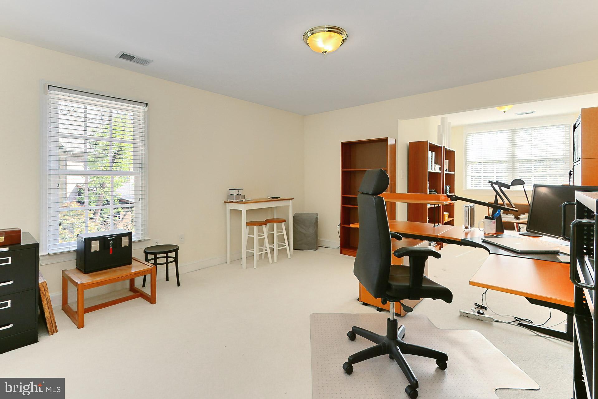 PLEASANT RIDGE - Residential