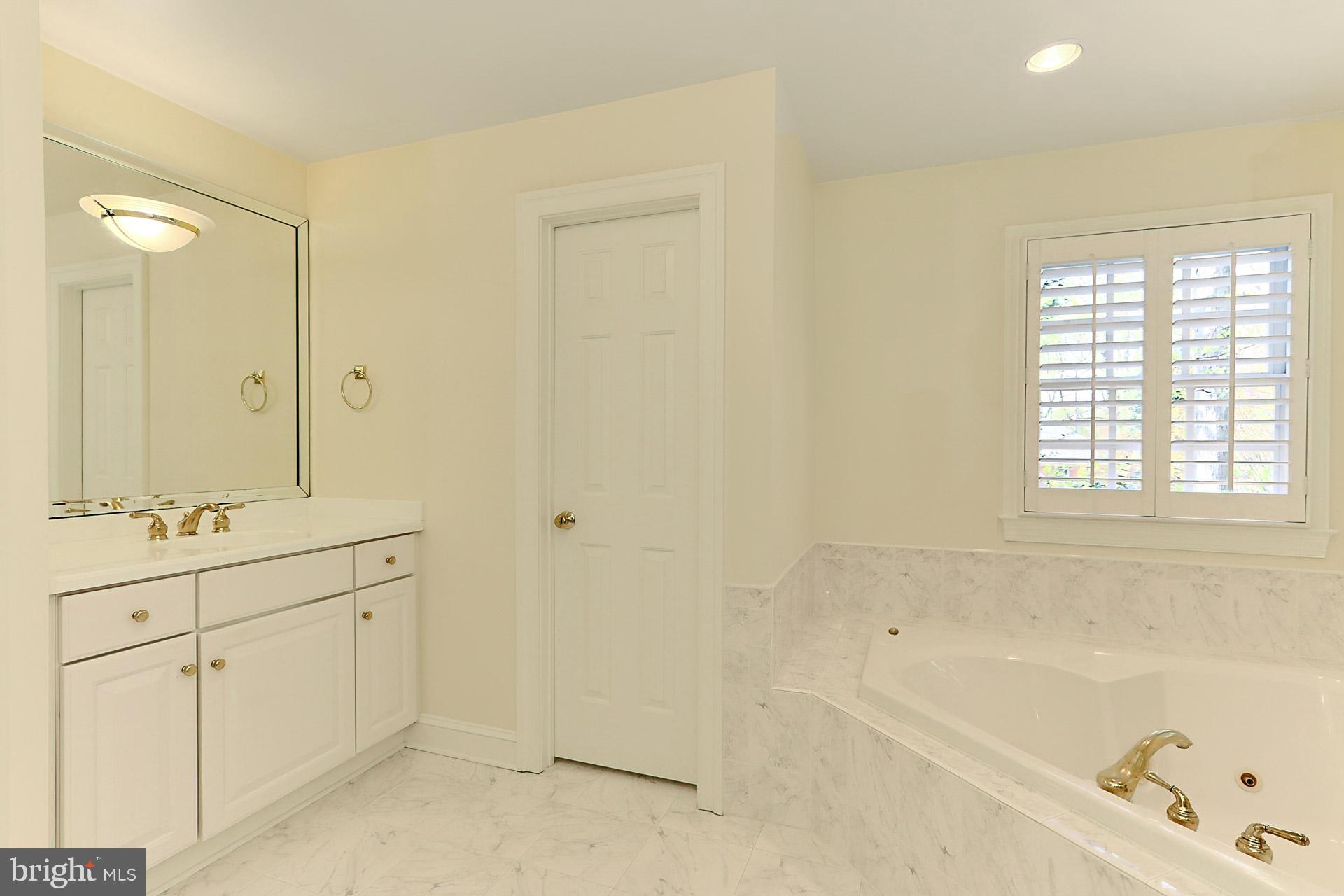 PLEASANT RIDGE - Residential