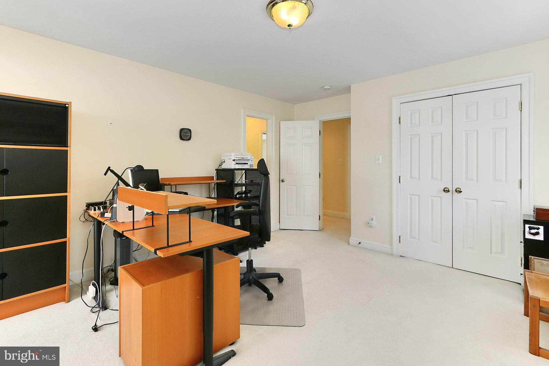 PLEASANT RIDGE - Residential