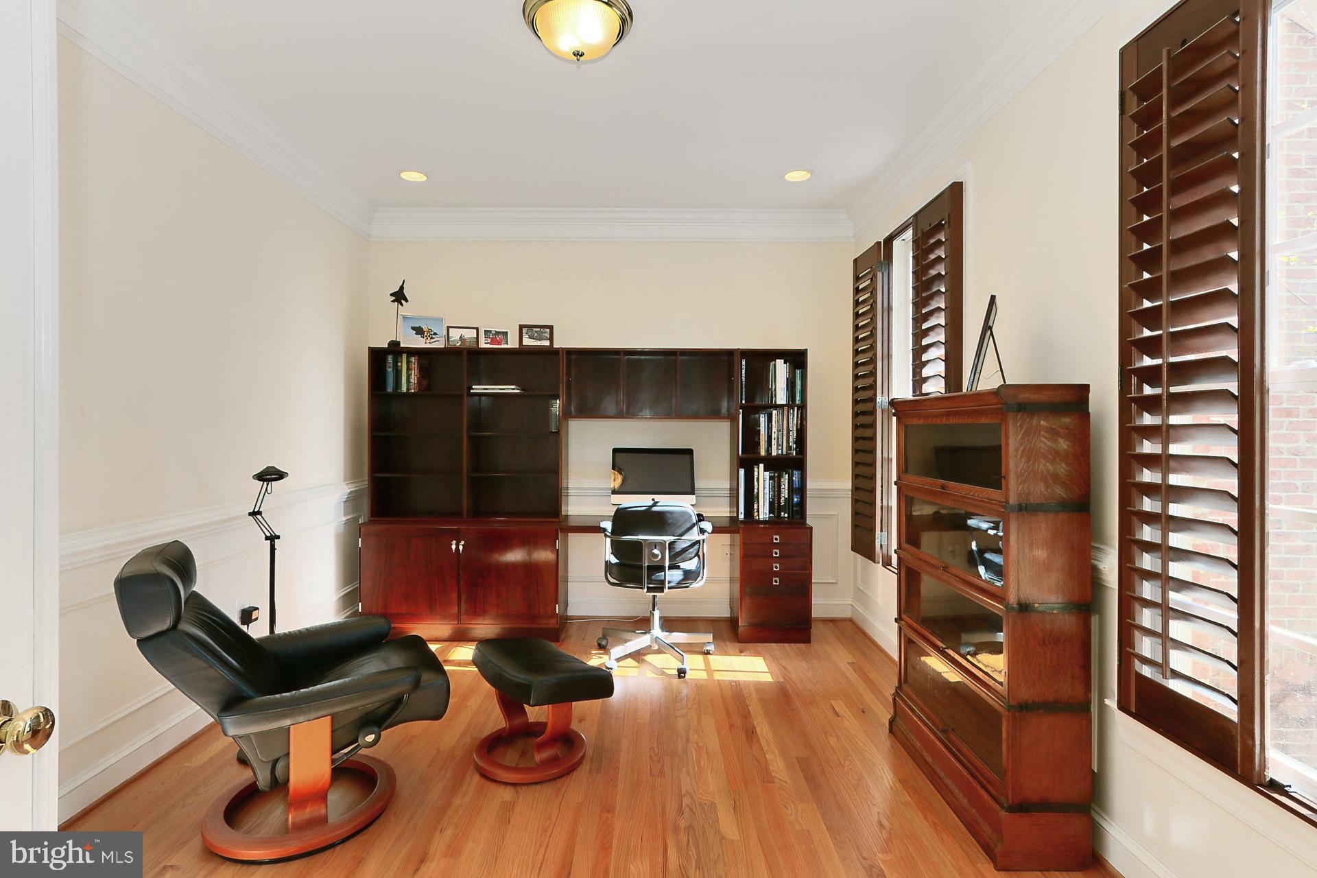 PLEASANT RIDGE - Residential