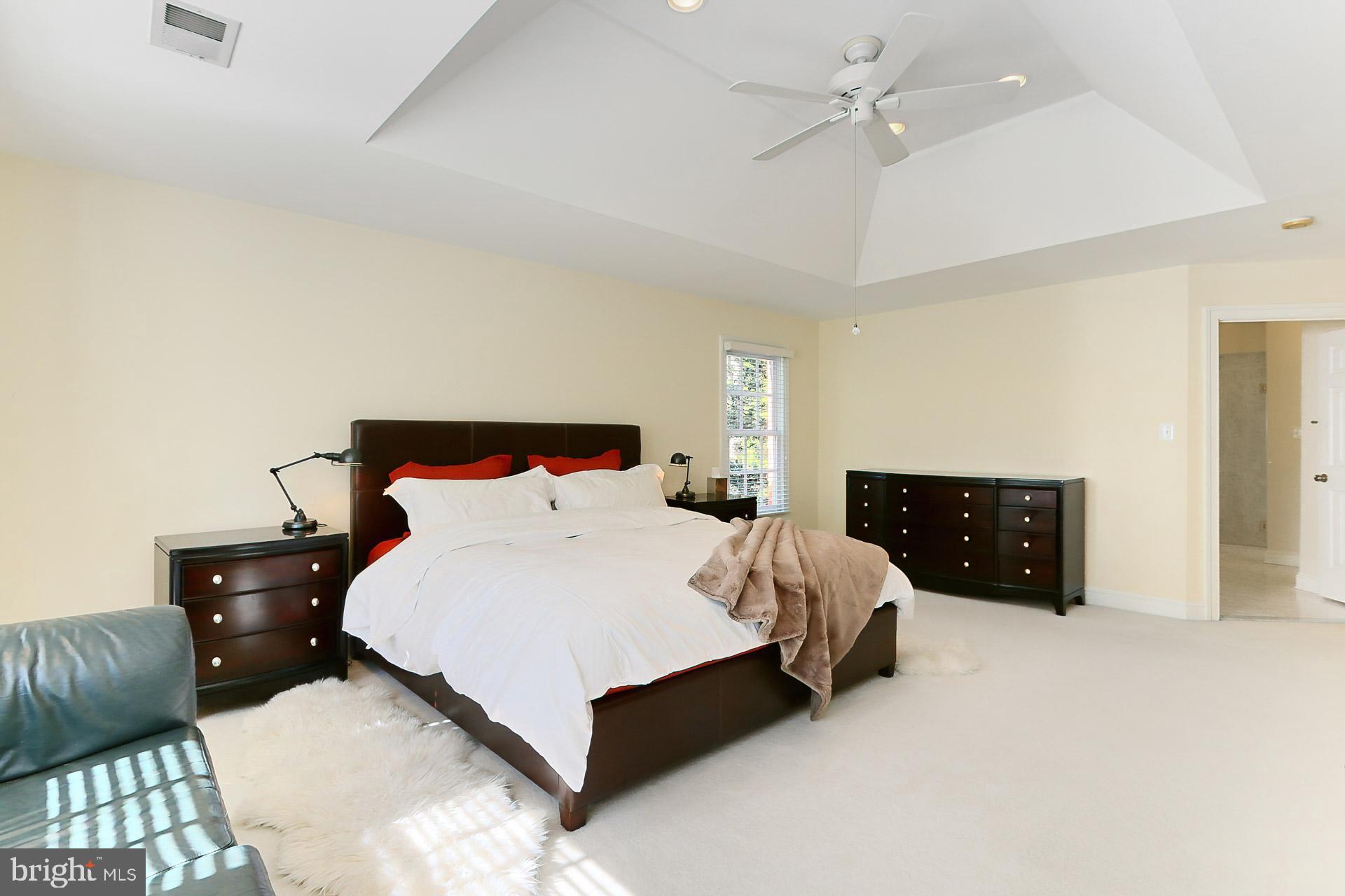 PLEASANT RIDGE - Residential