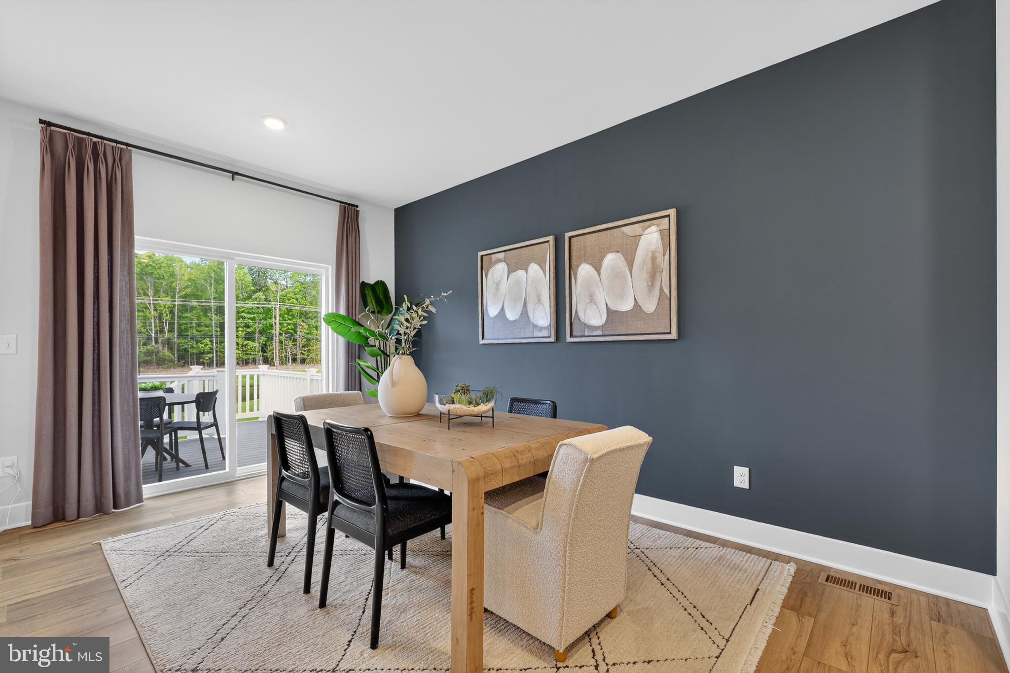 FOREST LANDING - ELLENDALE - Residential