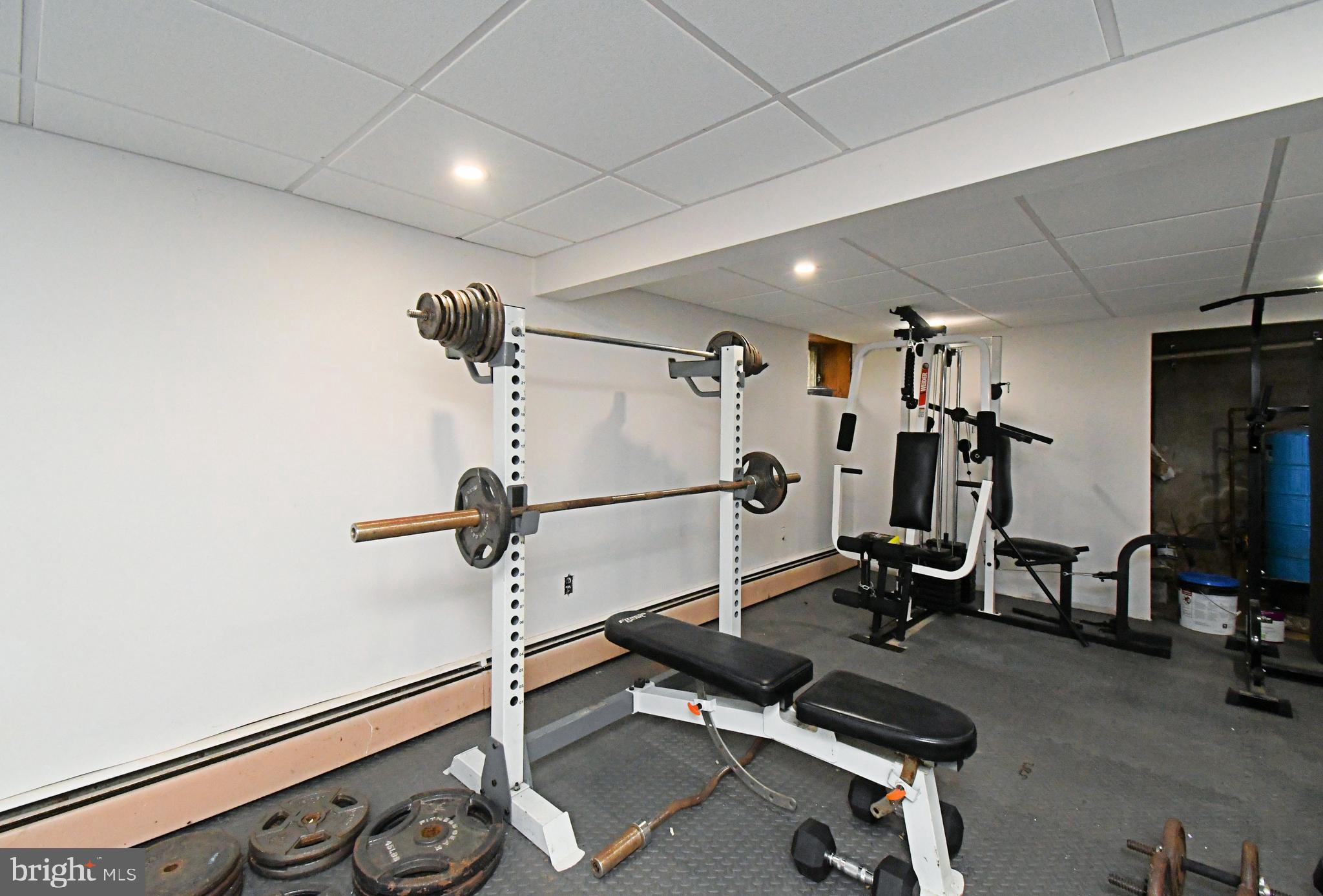 HUNTINGDON MEADOWS - Residential