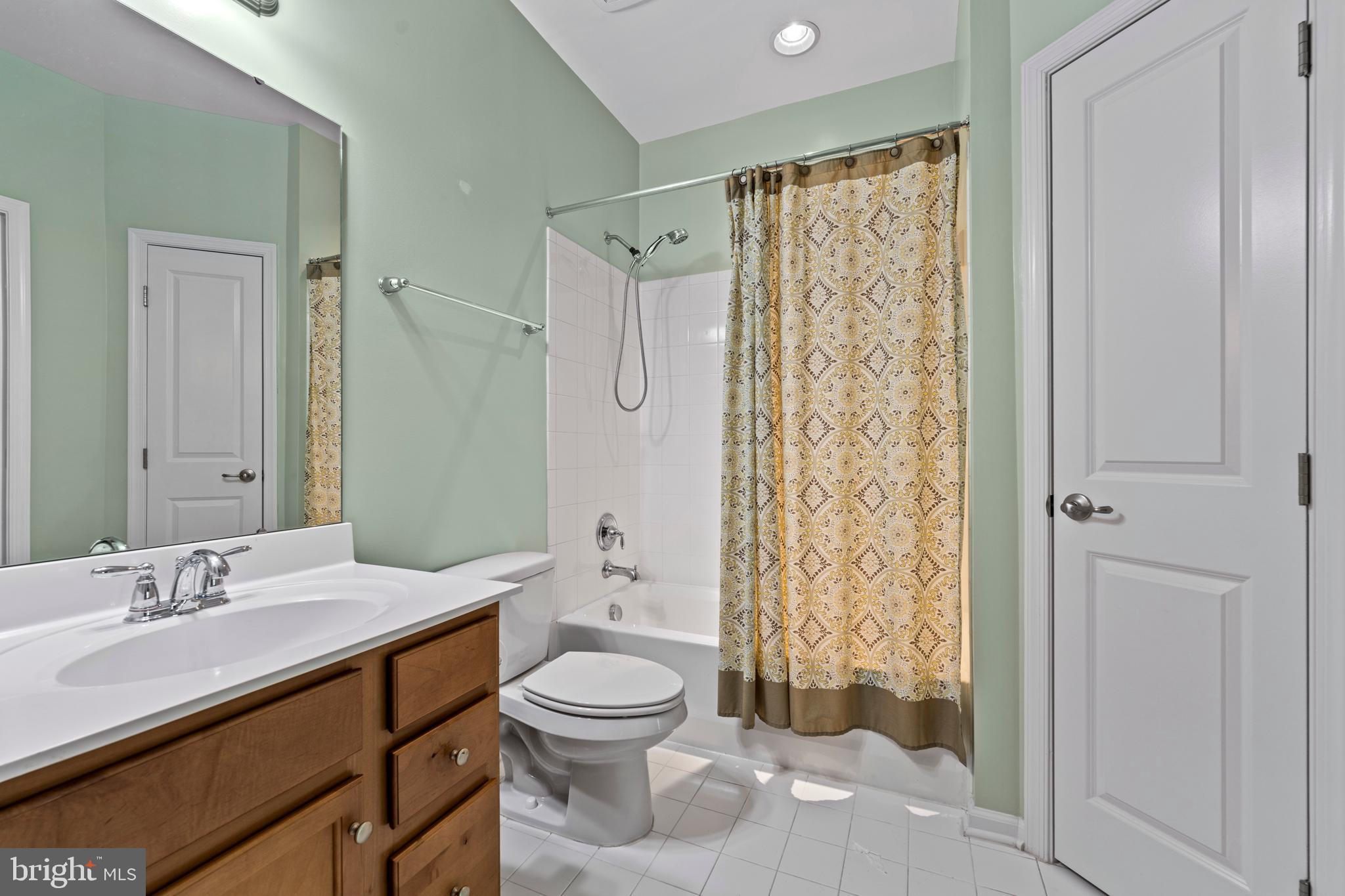 MONMOUTH MEADOWS - Residential