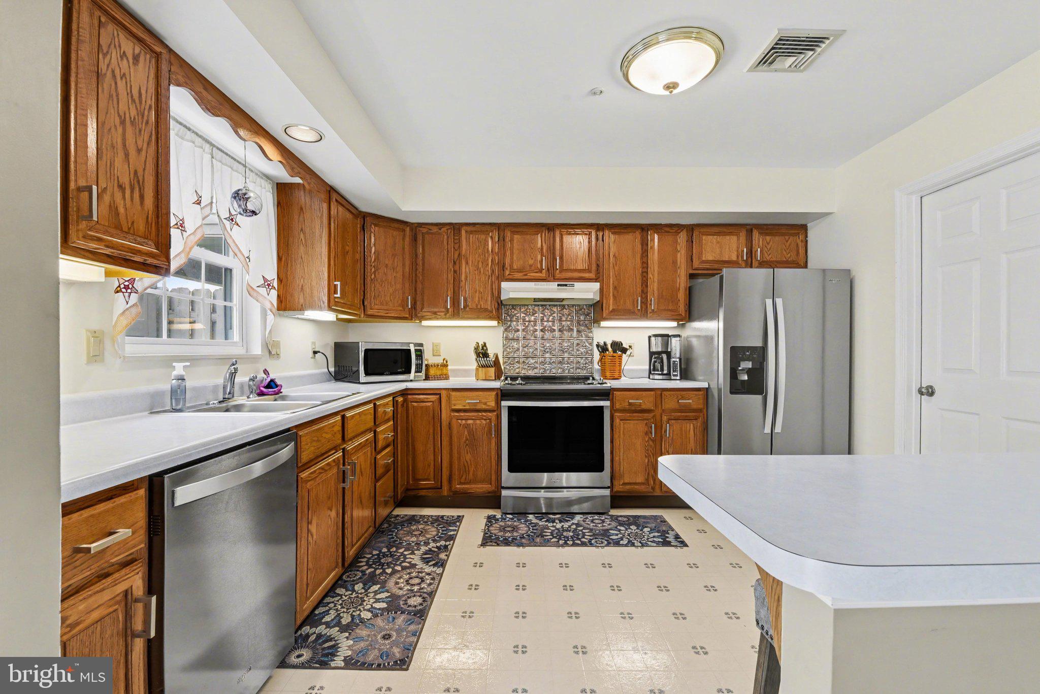 WESTWOOD VILLAGE - Residential