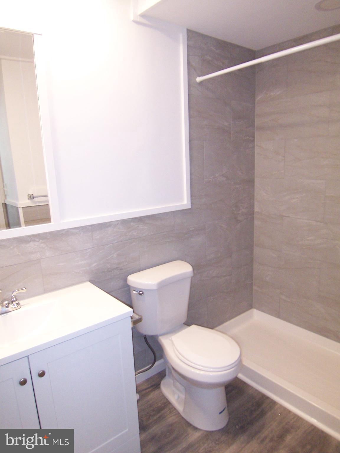 HARFORD SQUARE - Residential Lease