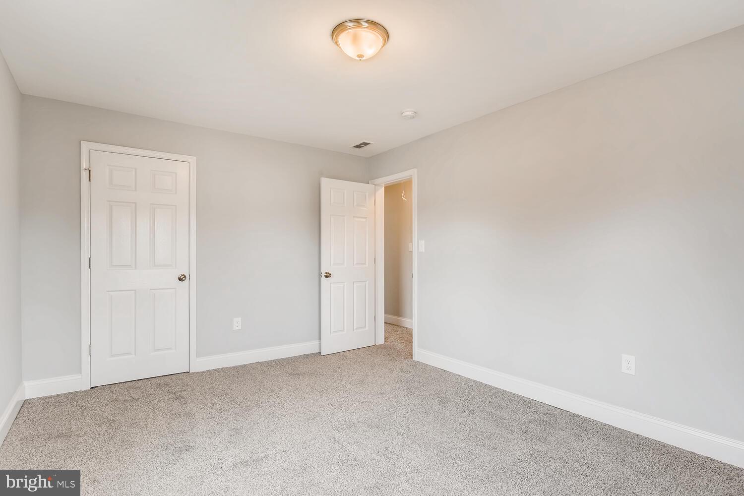 EDNOR GARDENS - LAKESIDE - Residential