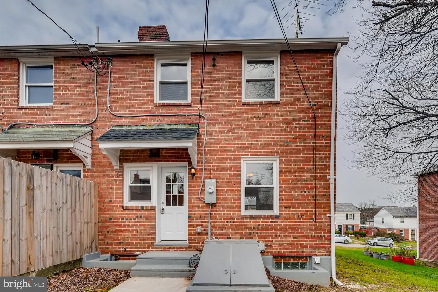 EDNOR GARDENS - LAKESIDE - Residential