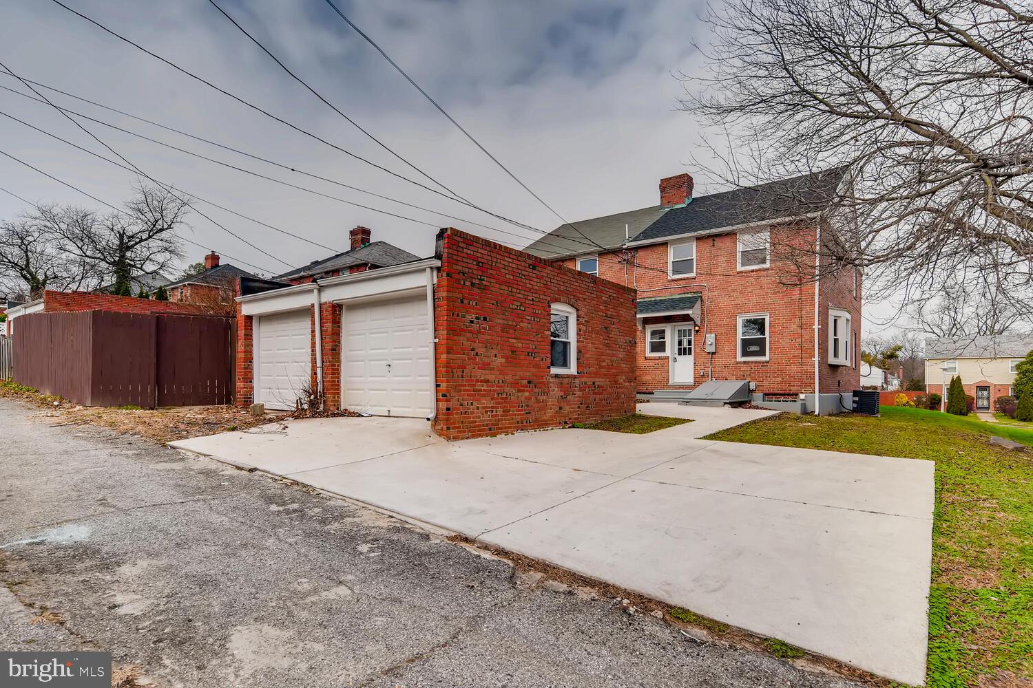 EDNOR GARDENS - LAKESIDE - Residential