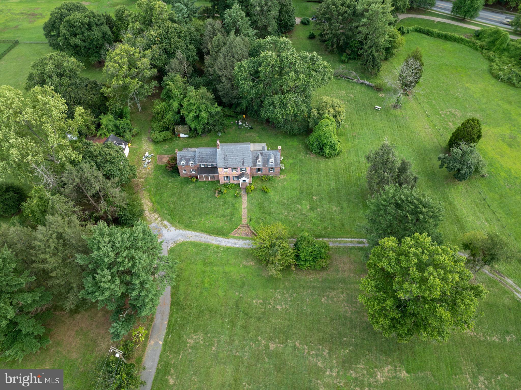 DUCKETT FARM - Residential