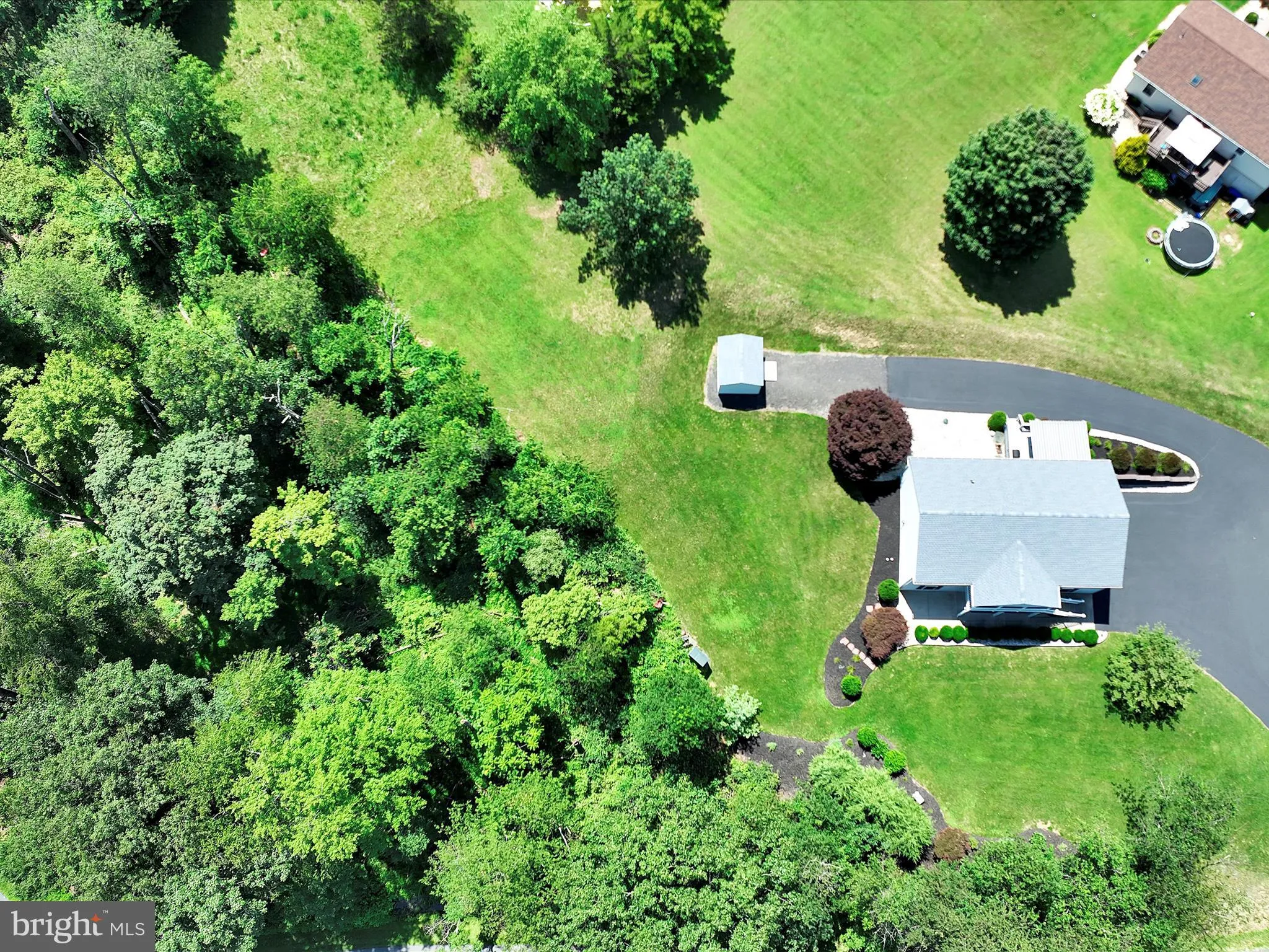 Auburn, Pennsylvania 17922, United States, 3 Bedrooms Bedrooms, ,3 BathroomsBathrooms,Residential,Pending,181639