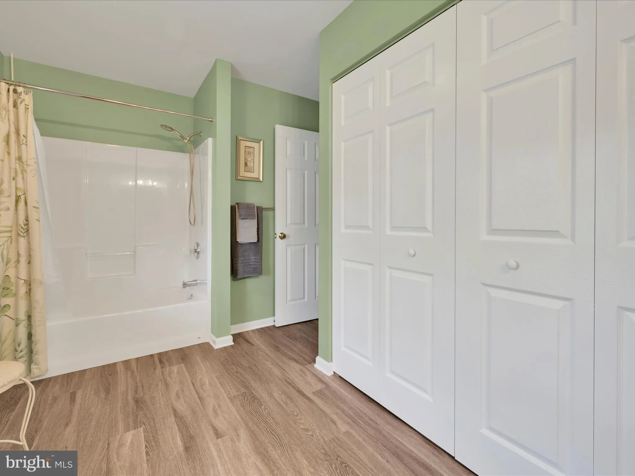 Auburn, Pennsylvania 17922, United States, 3 Bedrooms Bedrooms, ,3 BathroomsBathrooms,Residential,Pending,181639