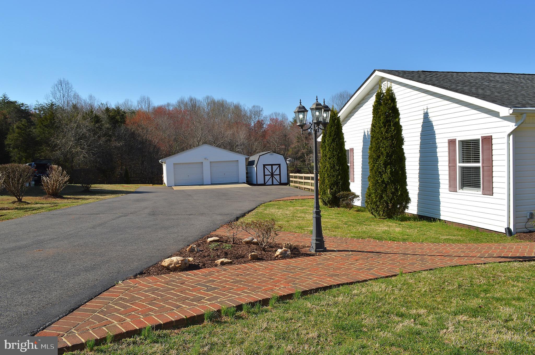 HERITAGE ESTATES - Residential