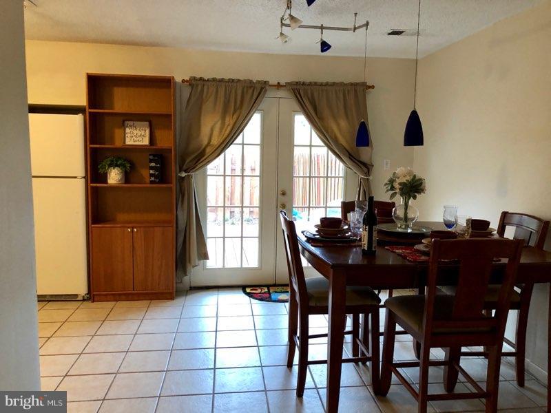 DALE CITY - Residential
