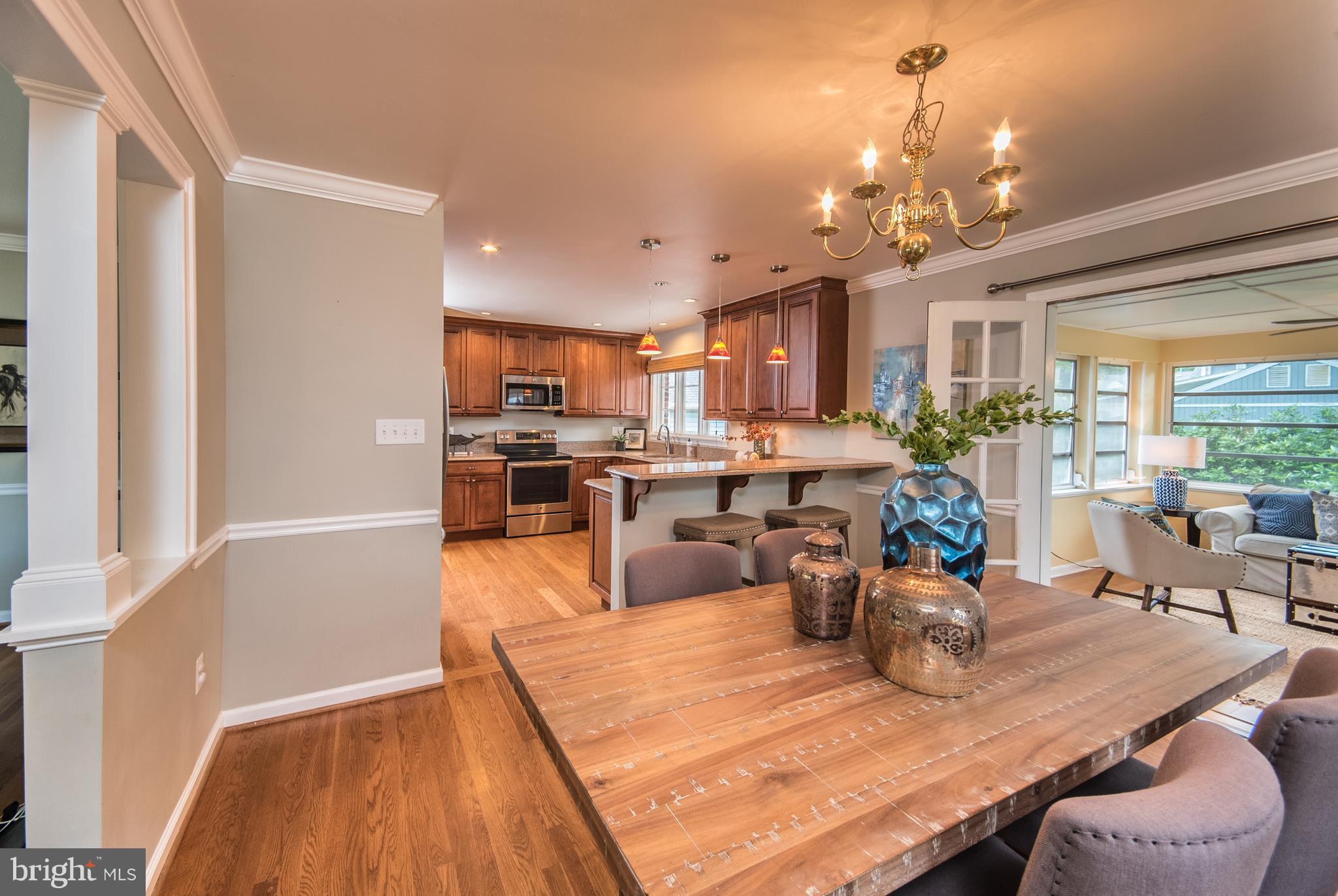 WAYNEWOOD - Residential